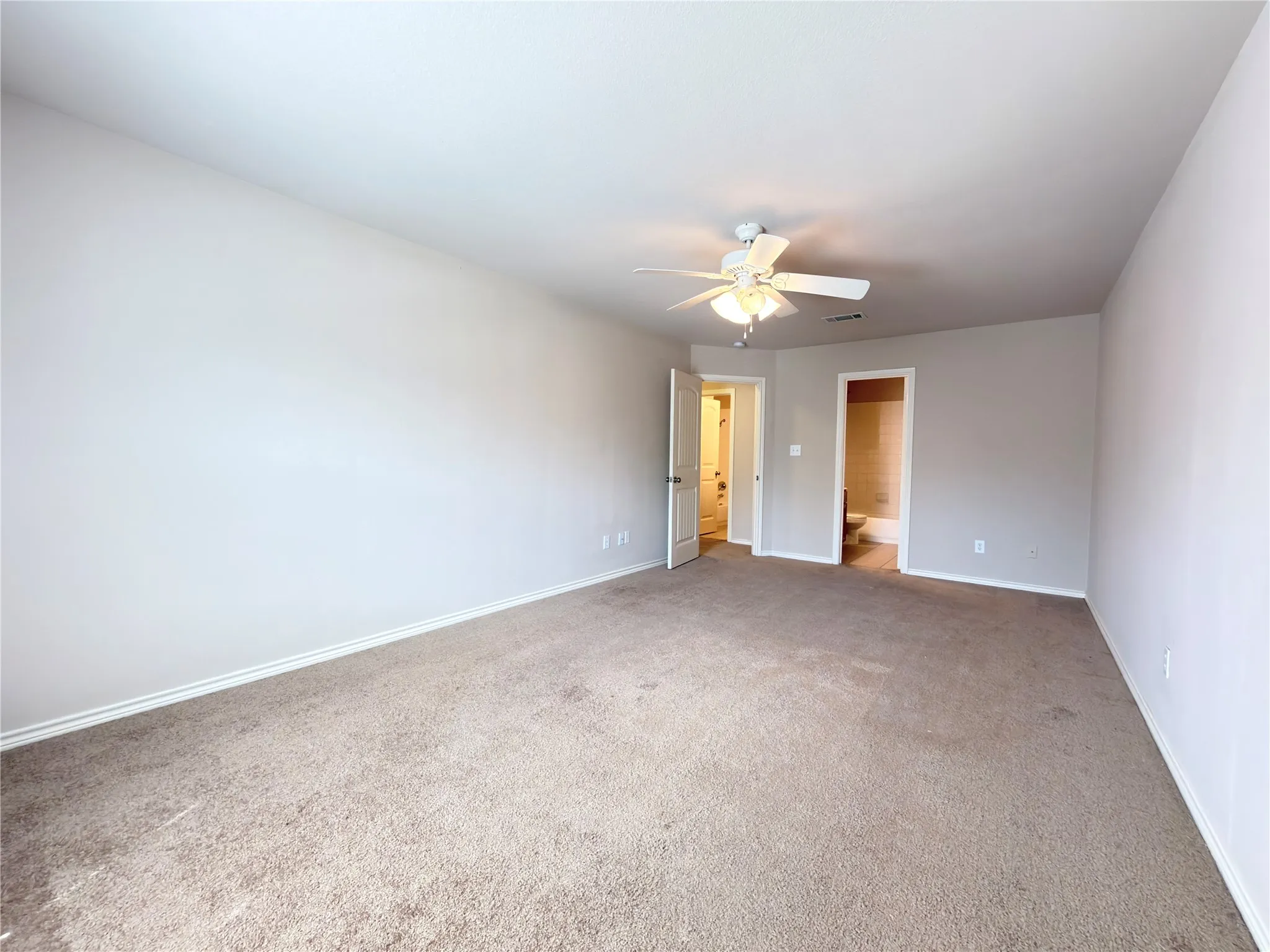 Single Family Residence For Rent in Collin County , 916 Parkplace Ridge, Princeton, Texas 75407, 3 Bedroom, 3 Bathroom, 2 Garage spaces, 1,385 Sqft, built in 2009, mls#21392398, Real Estate Agent in Princeton, Homes For Rent in Collin county, Homes For Rent in Princeton, Realtor in Princeton Texas, Real Estate Brokerage Independent Realty Texas, Luminita Cordes Realtor