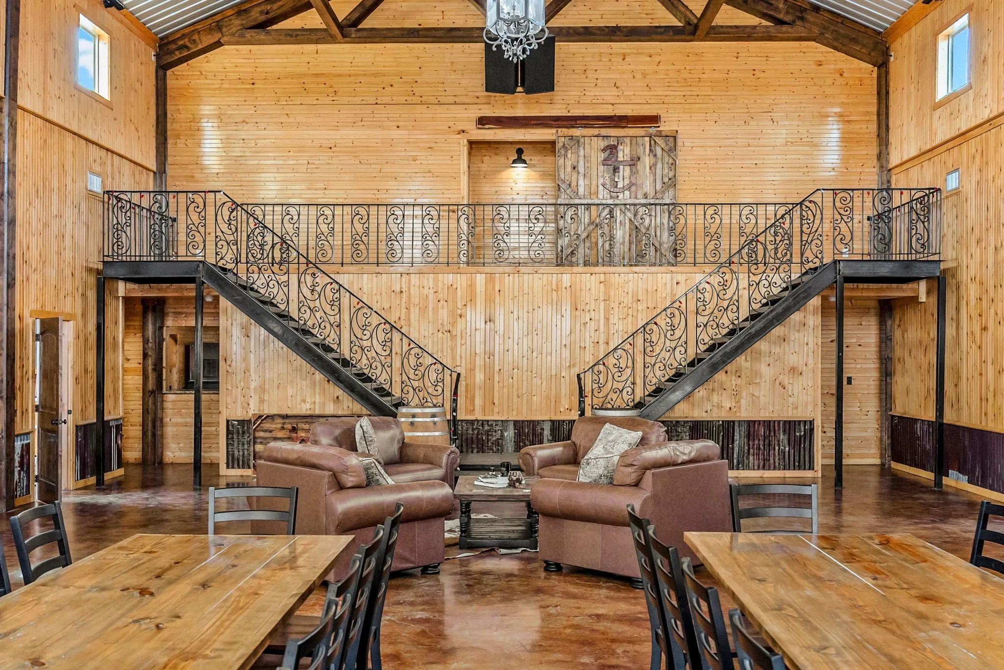 Single Family Residence For Sale in Delta County , 4274 Farm Market 895, Cooper, Texas 75432, 4 Bedroom, 4 Bathroom, Garage spaces, 6,400 Sqft, built in 2017, mls#21392412, Real Estate Agent in Cooper, Homes For Sale in Delta county, Homes For Sale in Cooper, Realtor in Cooper Texas, Real Estate Brokerage Independent Realty Texas, Luminita Cordes Realtor