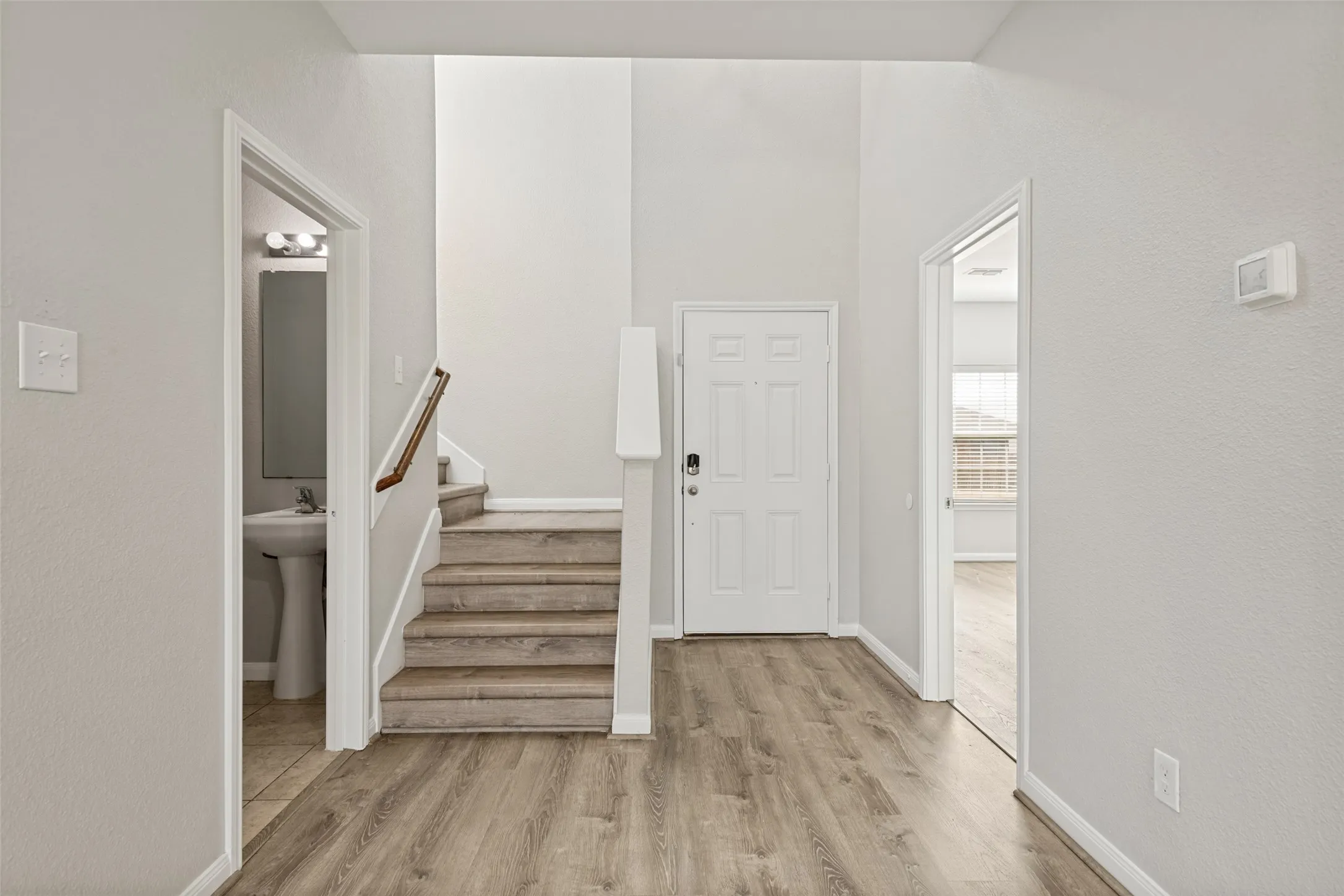 Single Family Residence For Rent in Kaufman County , 9065 Lone Cypress Drive, Forney, Texas 75126, 4 Bedroom, 3 Bathroom, 2 Garage spaces, 2,235 Sqft, built in 2017, mls#21378923, Real Estate Agent in Forney, Homes For Rent in Kaufman county, Homes For Rent in Forney, Realtor in Forney Texas, Real Estate Brokerage Independent Realty Texas, Luminita Cordes Realtor