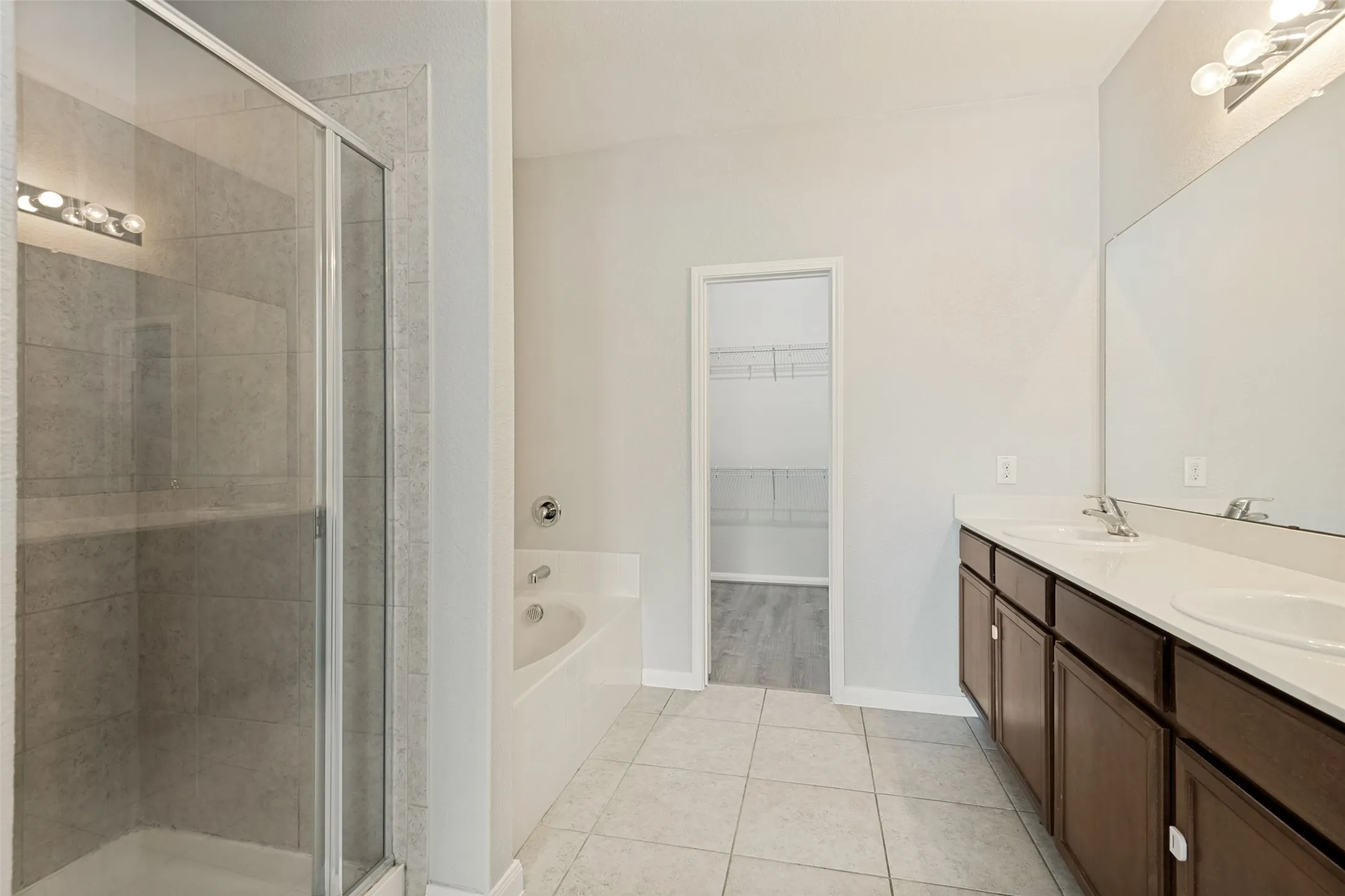 Single Family Residence For Rent in Kaufman County , 9065 Lone Cypress Drive, Forney, Texas 75126, 4 Bedroom, 3 Bathroom, 2 Garage spaces, 2,235 Sqft, built in 2017, mls#21378923, Real Estate Agent in Forney, Homes For Rent in Kaufman county, Homes For Rent in Forney, Realtor in Forney Texas, Real Estate Brokerage Independent Realty Texas, Luminita Cordes Realtor