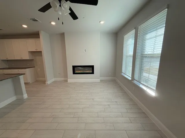 Townhouse For Rent in Collin County , 3540 Thistlewood Drive, Plano, Texas 75074, 3 Bedroom, 3 Bathroom, 2 Garage spaces, 2,098 Sqft, built in 2024, mls#21392427, Real Estate Agent in Plano, Homes For Rent in Collin county, Homes For Rent in Plano, Realtor in Plano Texas, Real Estate Brokerage Independent Realty Texas, Luminita Cordes Realtor