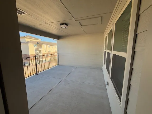 Townhouse For Rent in Collin County , 3540 Thistlewood Drive, Plano, Texas 75074, 3 Bedroom, 3 Bathroom, 2 Garage spaces, 2,098 Sqft, built in 2024, mls#21392427, Real Estate Agent in Plano, Homes For Rent in Collin county, Homes For Rent in Plano, Realtor in Plano Texas, Real Estate Brokerage Independent Realty Texas, Luminita Cordes Realtor