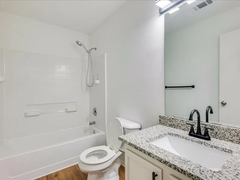 Single Family Residence For Sale in Denton County , 1606 Withers Way, Krum, Texas 76249, 4 Bedroom, 3 Bathroom, 2 Garage spaces, 2,622 Sqft, built in 2005, mls#21392443, Real Estate Agent in Krum, Homes For Sale in Denton county, Homes For Sale in Krum, Realtor in Krum Texas, Real Estate Brokerage Independent Realty Texas, Luminita Cordes Realtor