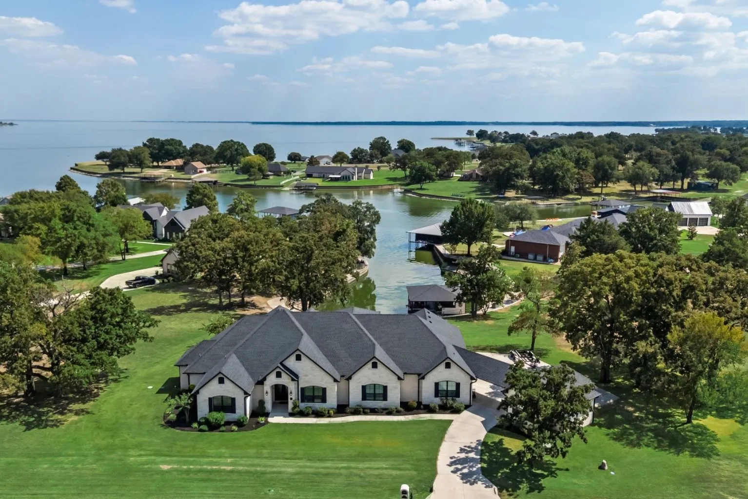 Single Family Residence For Sale
