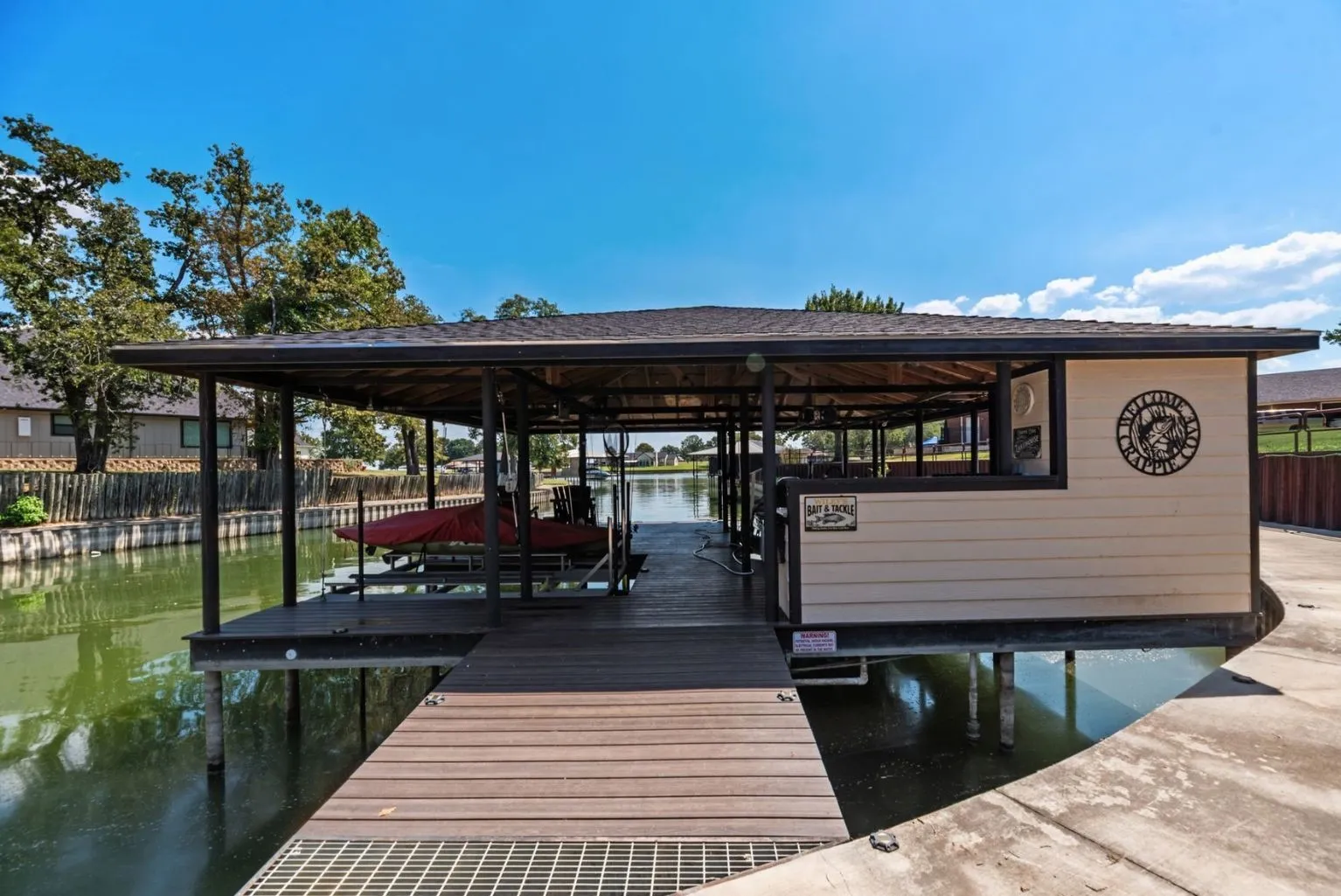 Single Family Residence For Sale in Navarro County , 218 White Rock Road, Corsicana, Texas 75109, 4 Bedroom, 5 Bathroom, 4 Garage spaces, 3,929 Sqft, built in 2022, mls#21390626, Real Estate Agent in Corsicana, Homes For Sale in Navarro county, Homes For Sale in Corsicana, Realtor in Corsicana Texas, Real Estate Brokerage Independent Realty Texas, Luminita Cordes Realtor