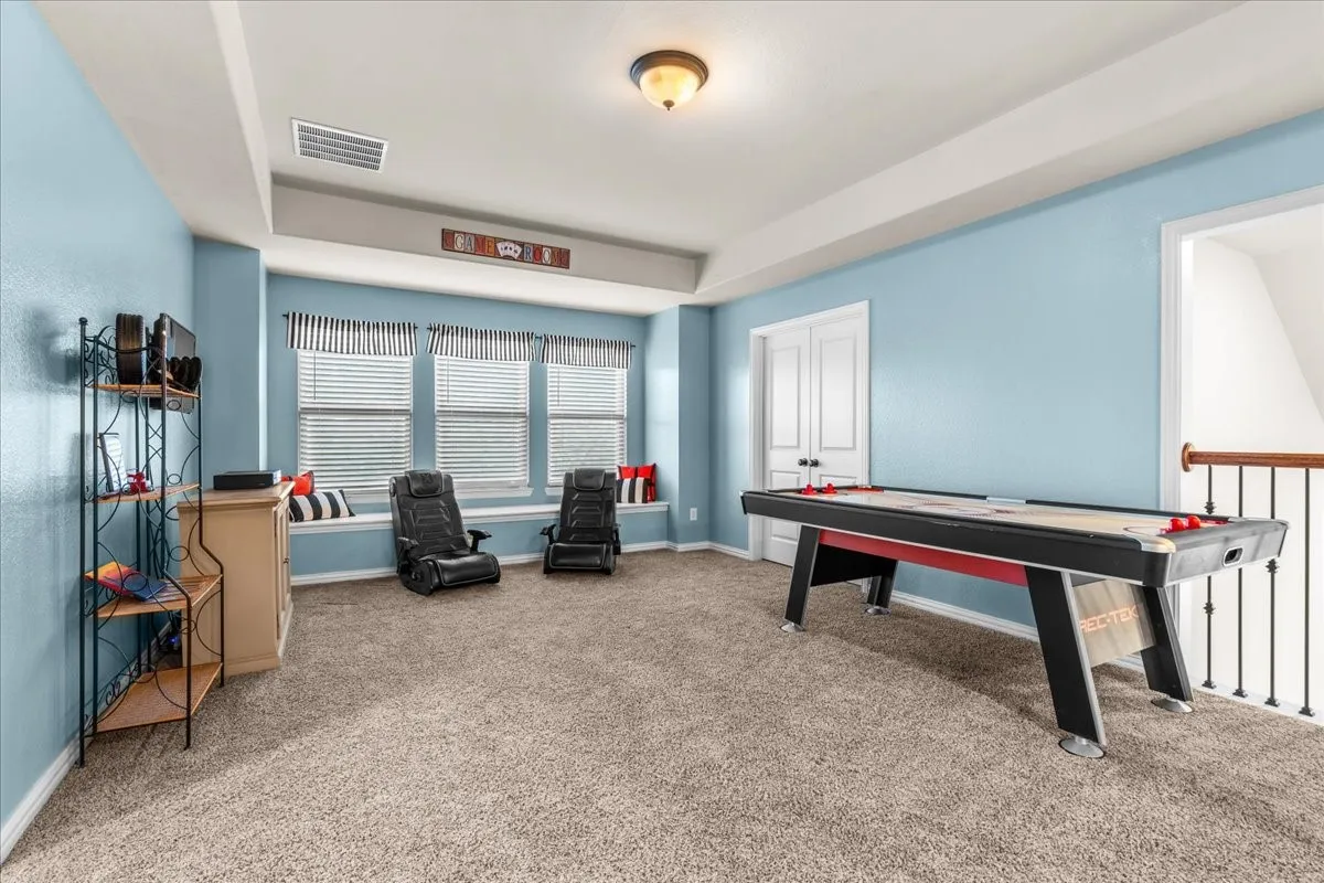 Single Family Residence For Sale in Collin County , 1210 Skyflower Lane, Celina, Texas 75009, 5 Bedroom, 4 Bathroom, 3 Garage spaces, 3,500 Sqft, built in 2015, mls#21391555, Real Estate Agent in Celina, Homes For Sale in Collin county, Homes For Sale in Celina, Realtor in Celina Texas, Real Estate Brokerage Independent Realty Texas, Luminita Cordes Realtor