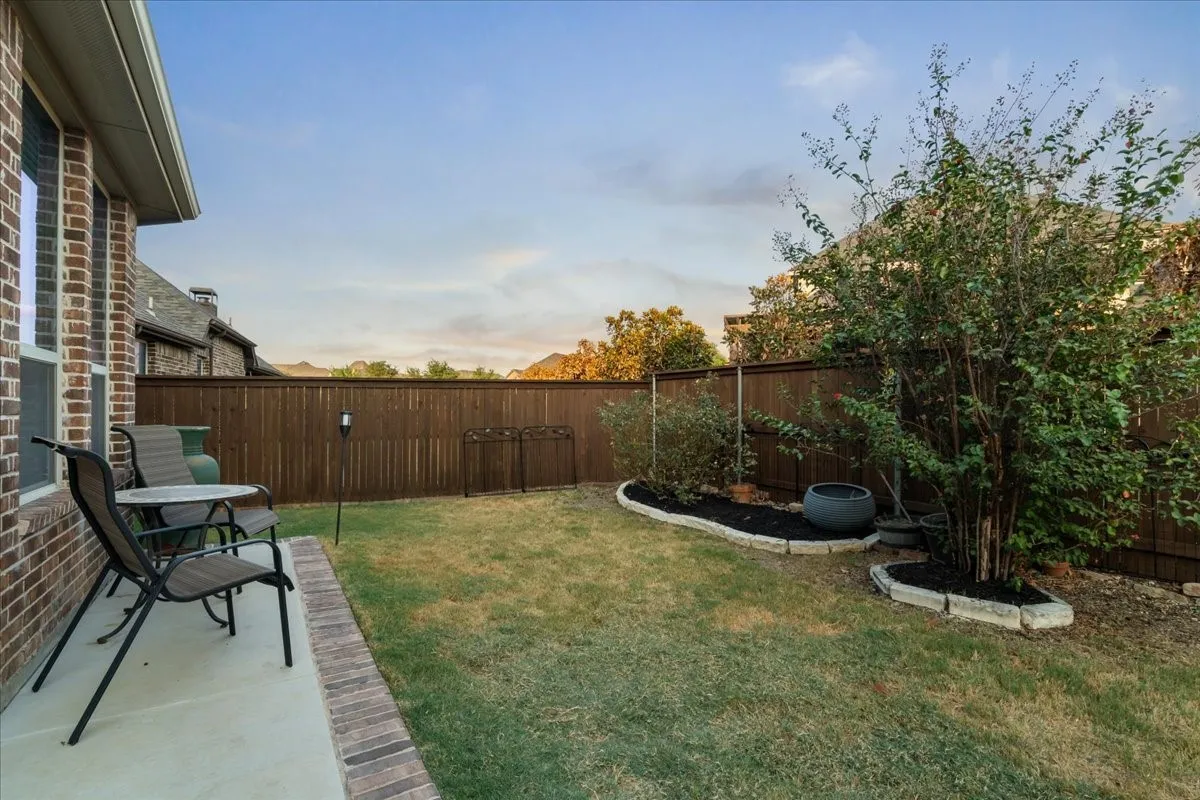 Single Family Residence For Sale in Collin County , 1210 Skyflower Lane, Celina, Texas 75009, 5 Bedroom, 4 Bathroom, 3 Garage spaces, 3,500 Sqft, built in 2015, mls#21391555, Real Estate Agent in Celina, Homes For Sale in Collin county, Homes For Sale in Celina, Realtor in Celina Texas, Real Estate Brokerage Independent Realty Texas, Luminita Cordes Realtor