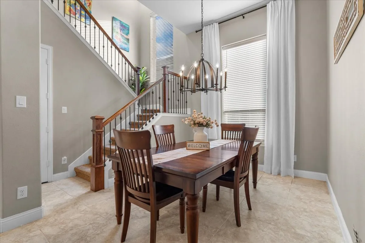 Single Family Residence For Sale in Collin County , 1210 Skyflower Lane, Celina, Texas 75009, 5 Bedroom, 4 Bathroom, 3 Garage spaces, 3,500 Sqft, built in 2015, mls#21391555, Real Estate Agent in Celina, Homes For Sale in Collin county, Homes For Sale in Celina, Realtor in Celina Texas, Real Estate Brokerage Independent Realty Texas, Luminita Cordes Realtor