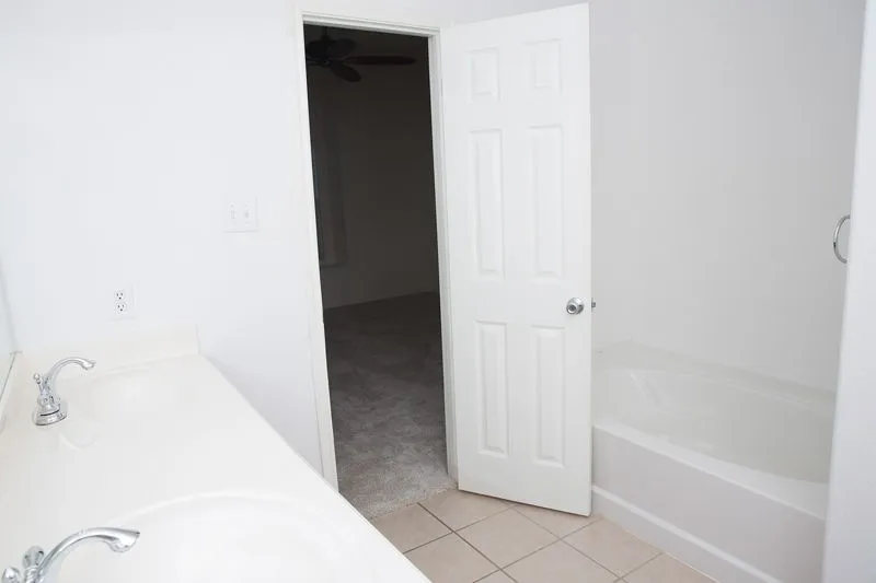 Wonderful soaking tub in the master bathroom