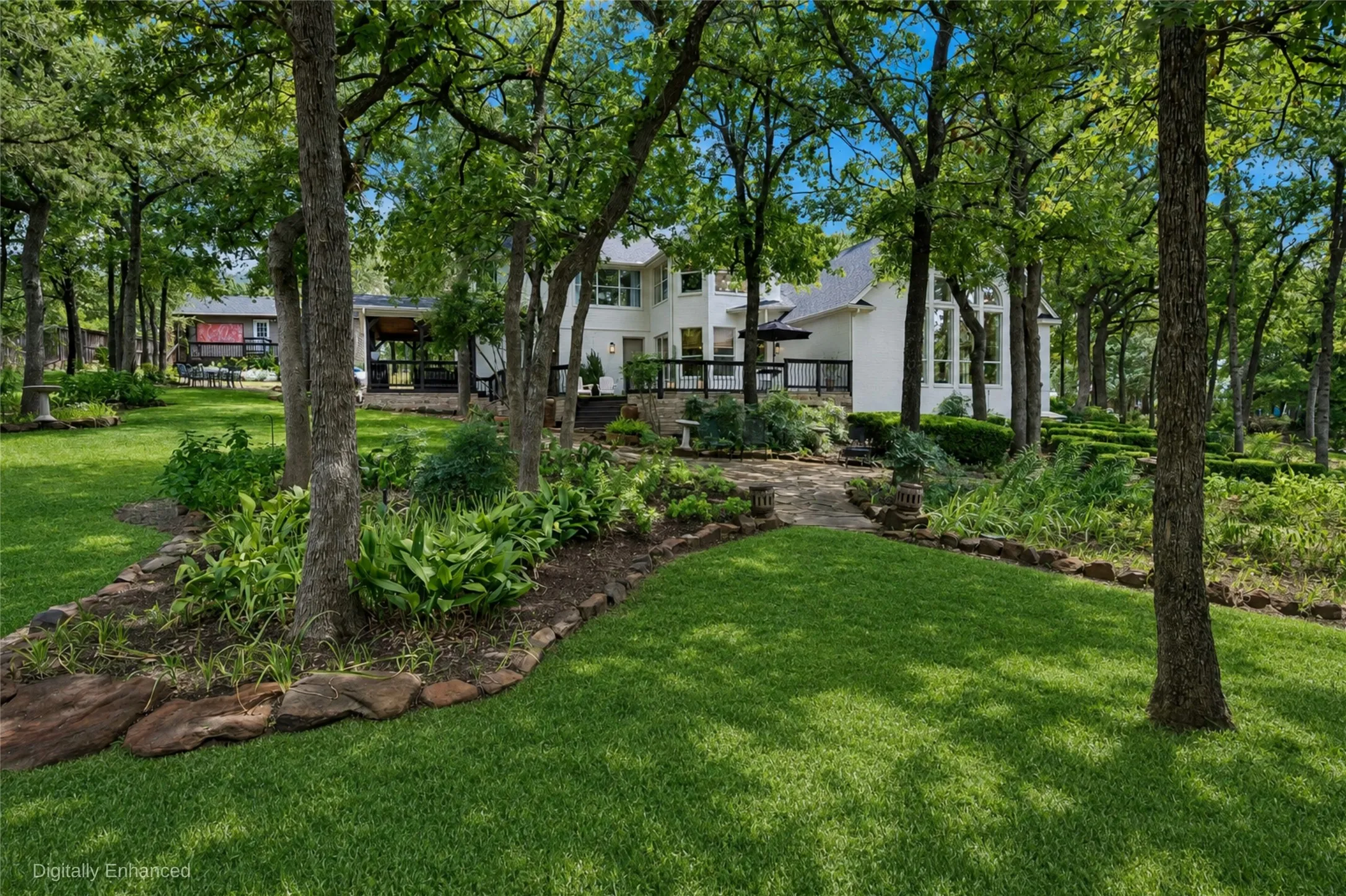 Single Family Residence For Sale in Tarrant County , 801 Helen Street, Keller, Texas 76248, 3 Bedroom, 3 Bathroom, 2 Garage spaces, 2,448 Sqft, built in 1994, mls#21392273, Real Estate Agent in Keller, Homes For Sale in Tarrant county, Homes For Sale in Keller, Realtor in Keller Texas, Real Estate Brokerage Independent Realty Texas, Luminita Cordes Realtor
