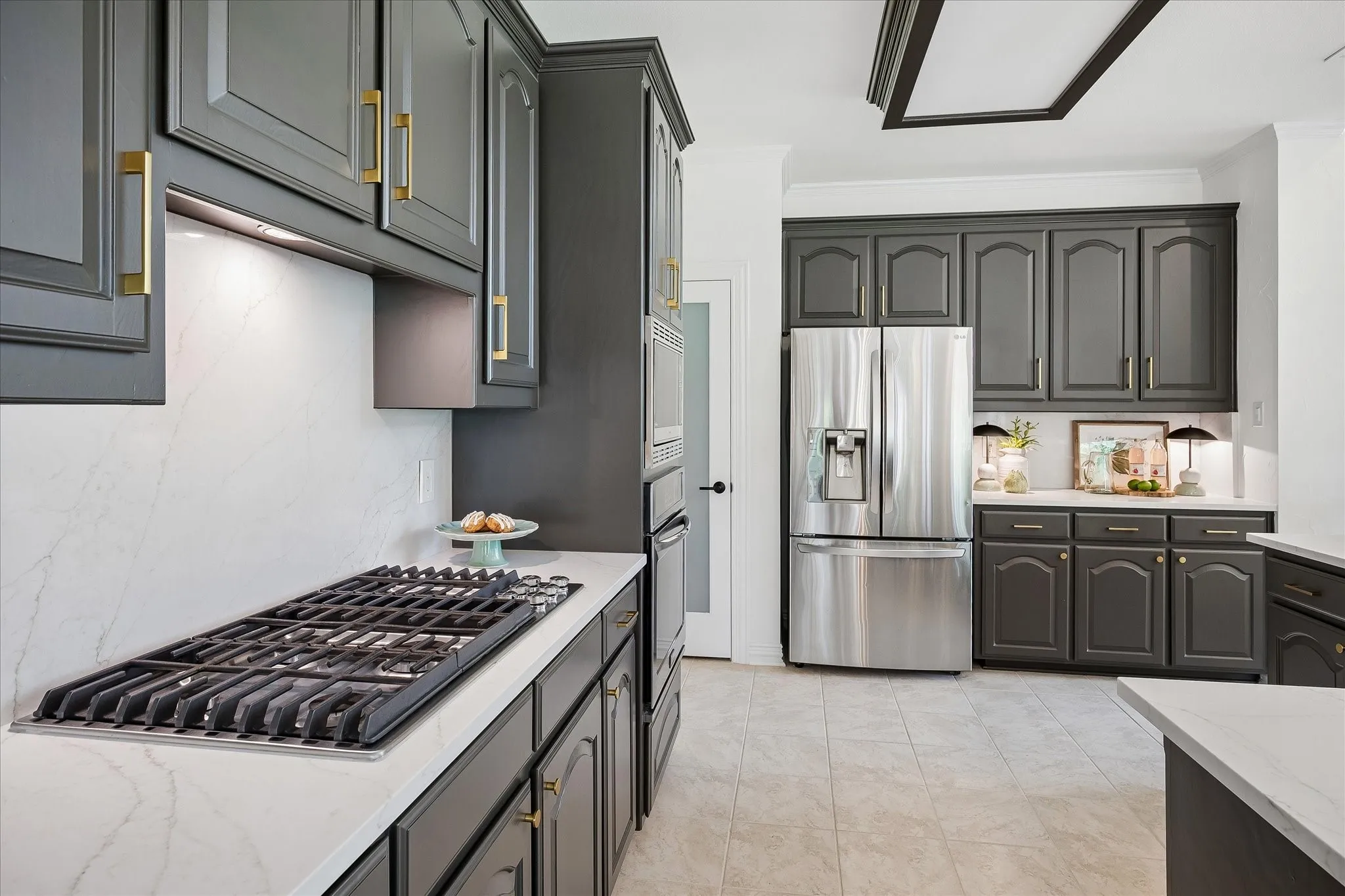 Single Family Residence For Sale in Tarrant County , 801 Helen Street, Keller, Texas 76248, 3 Bedroom, 3 Bathroom, 2 Garage spaces, 2,448 Sqft, built in 1994, mls#21392273, Real Estate Agent in Keller, Homes For Sale in Tarrant county, Homes For Sale in Keller, Realtor in Keller Texas, Real Estate Brokerage Independent Realty Texas, Luminita Cordes Realtor