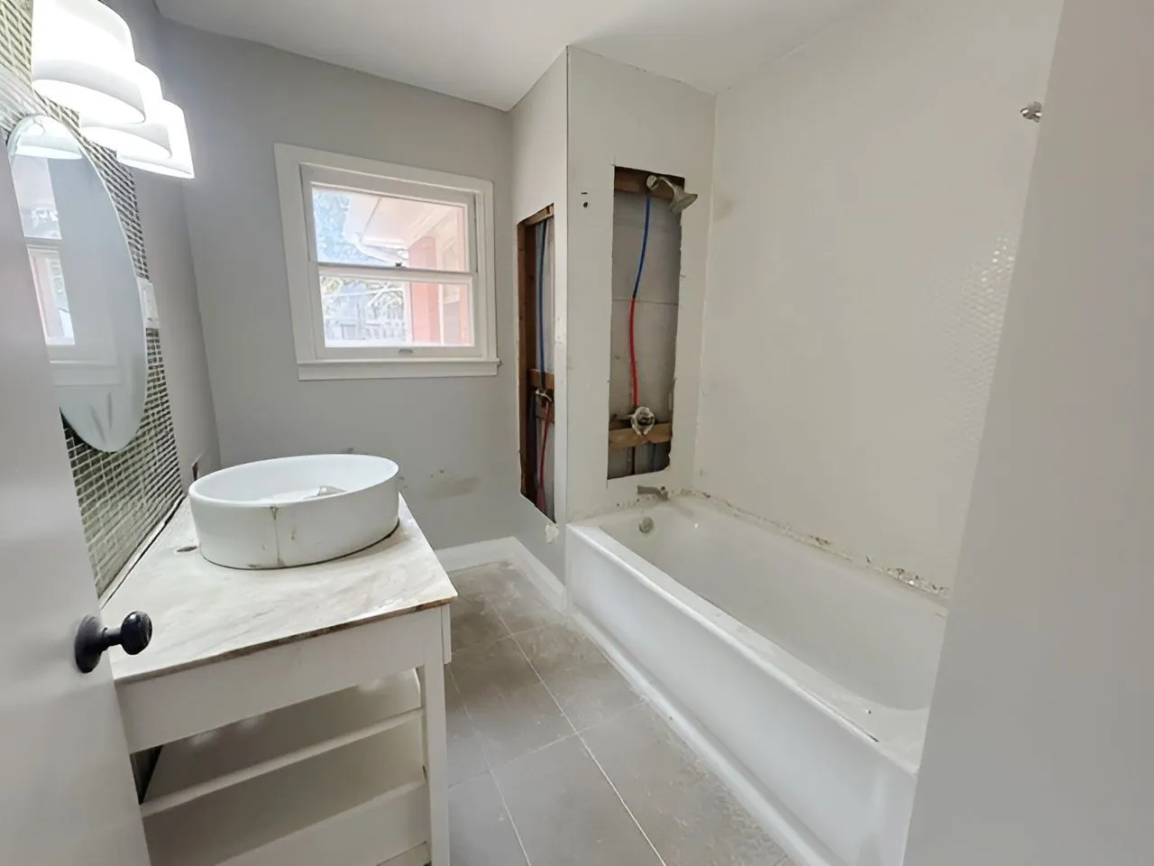 Single Family Residence For Sale in Tarrant County , 2012 Watauga Court W, Fort Worth, Texas 76111, 2 Bedroom, 2 Bathroom, 1 Garage spaces, 1,343 Sqft, built in 1952, mls#21392452, Real Estate Agent in Fort Worth, Homes For Sale in Tarrant county, Homes For Sale in Fort Worth, Realtor in Fort Worth Texas, Real Estate Brokerage Independent Realty Texas, Luminita Cordes Realtor