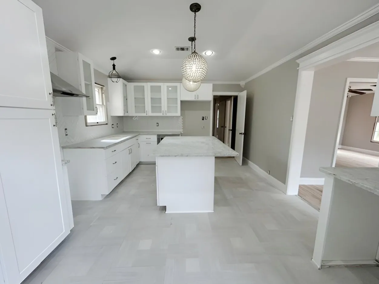 Single Family Residence For Sale in Tarrant County , 2012 Watauga Court W, Fort Worth, Texas 76111, 2 Bedroom, 2 Bathroom, 1 Garage spaces, 1,343 Sqft, built in 1952, mls#21392452, Real Estate Agent in Fort Worth, Homes For Sale in Tarrant county, Homes For Sale in Fort Worth, Realtor in Fort Worth Texas, Real Estate Brokerage Independent Realty Texas, Luminita Cordes Realtor