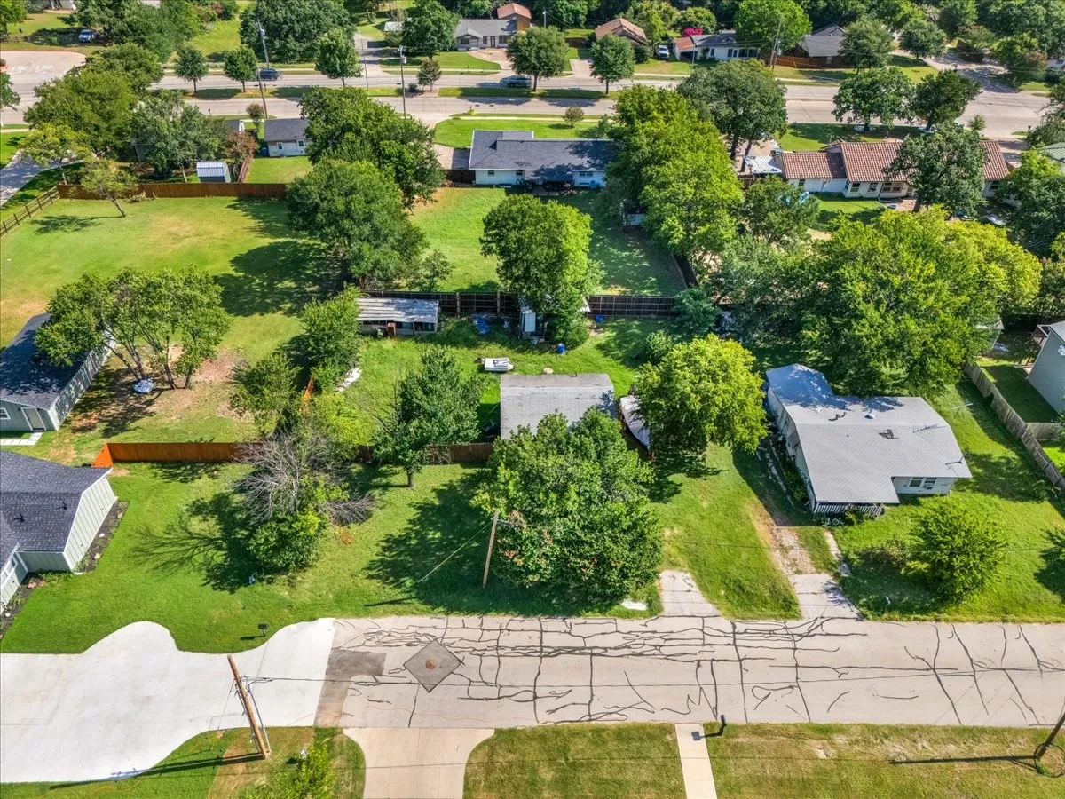 Single Family Residence For Sale in Tarrant County , 506 Alvarado Street, Mansfield, Texas 76063, 0, 0, Garage spaces, 572 Sqft, built in 1940, mls#21387698, Real Estate Agent in Mansfield, Homes For Sale in Tarrant county, Homes For Sale in Mansfield, Realtor in Mansfield Texas, Real Estate Brokerage Independent Realty Texas, Luminita Cordes Realtor