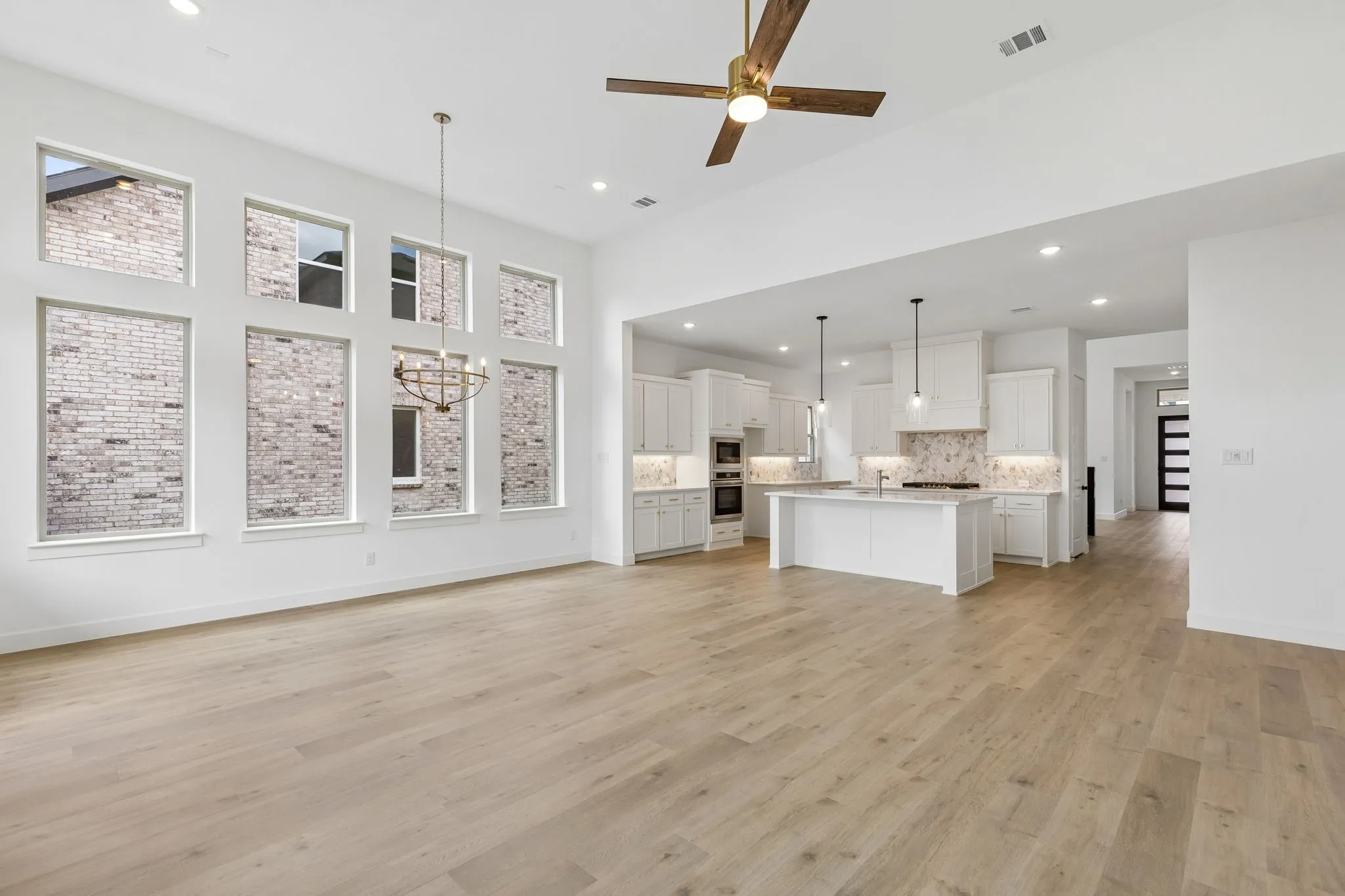 Featuring an open and flowing main floor, our Genevieve plan is an entertainers dream home come to life!