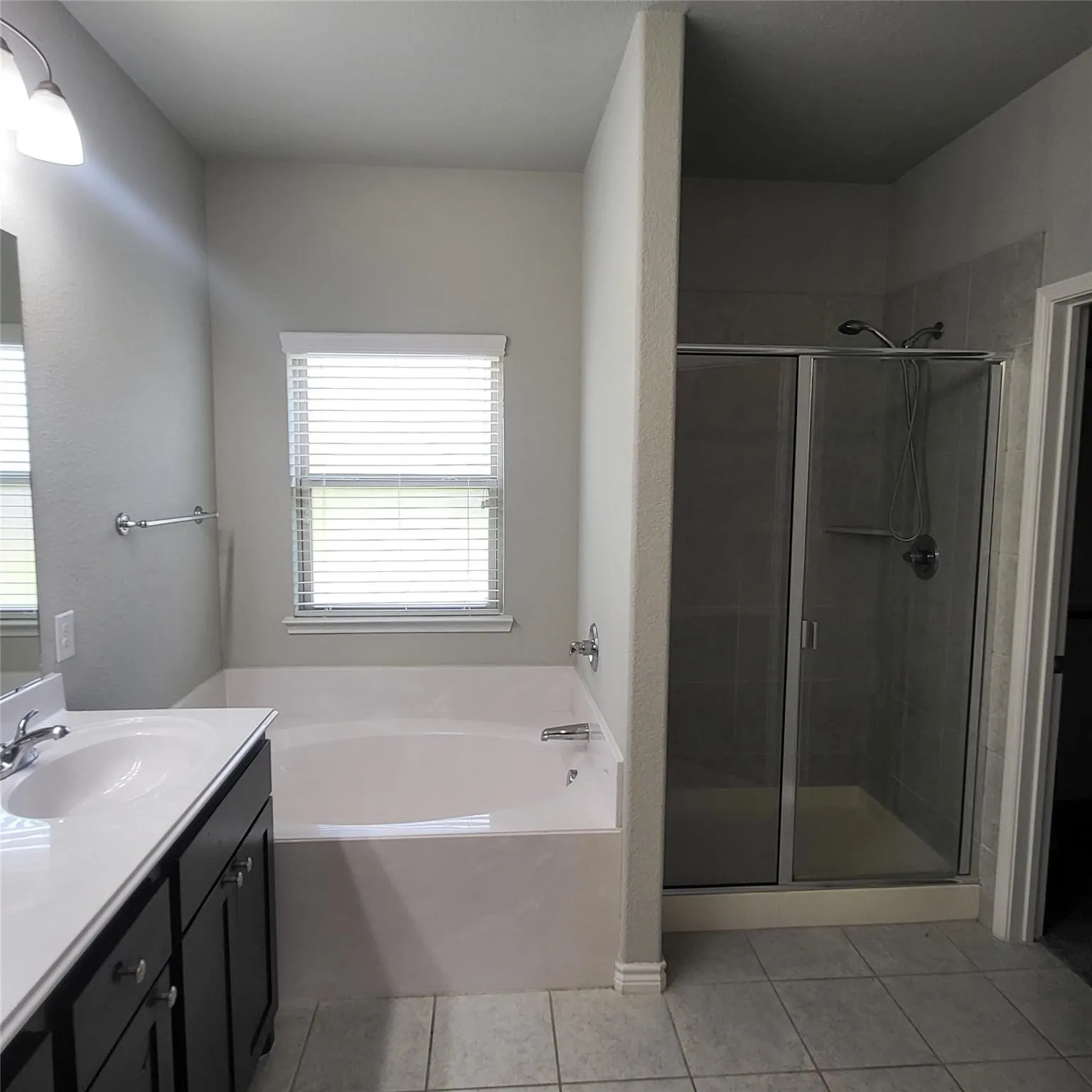 Single Family Residence For Rent in Tarrant County , 9324 Horsemanship Drive, Fort Worth, Texas 76123, 3 Bedroom, 2 Bathroom, 2 Garage spaces, 2,061 Sqft, built in 2017, mls#21392482, Real Estate Agent in Fort Worth, Homes For Rent in Tarrant county, Homes For Rent in Fort Worth, Realtor in Fort Worth Texas, Real Estate Brokerage Independent Realty Texas, Luminita Cordes Realtor