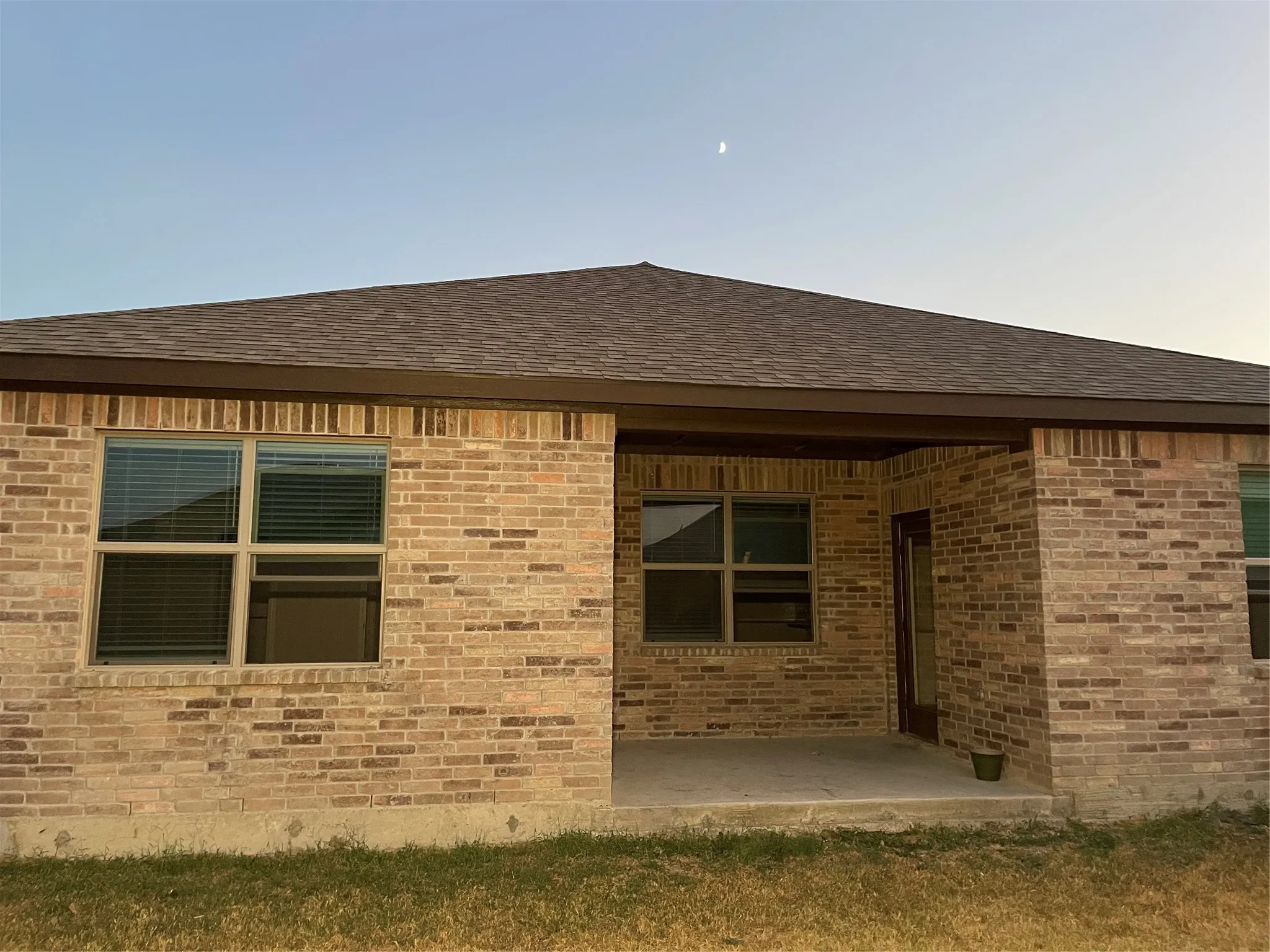 Single Family Residence For Sale in Collin County , 112 Emma Drive, Anna, Texas 75409, 4 Bedroom, 2 Bathroom, 2 Garage spaces, 2,025 Sqft, built in 2021, mls#21392485, Real Estate Agent in Anna, Homes For Sale in Collin county, Homes For Sale in Anna, Realtor in Anna Texas, Real Estate Brokerage Independent Realty Texas, Luminita Cordes Realtor