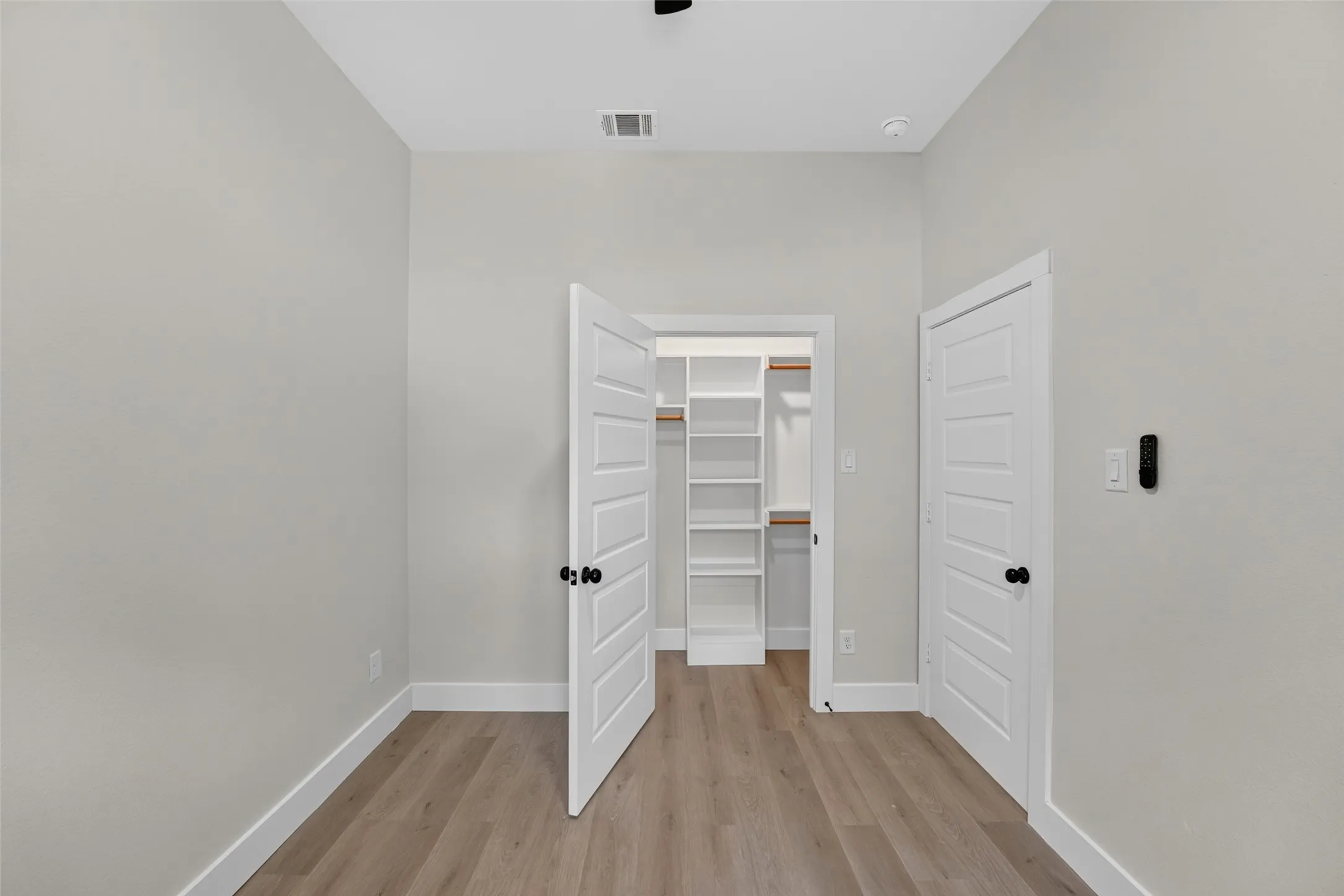 Single Family Residence For Sale in Henderson County , 219 W Beachwood Loop, Trinidad, Texas 75163, 4 Bedroom, 2 Bathroom, 2 Garage spaces, 1,550 Sqft, built in 2026, mls#21374106, Real Estate Agent in Trinidad, Homes For Sale in Henderson county, Homes For Sale in Trinidad, Realtor in Trinidad Texas, Real Estate Brokerage Independent Realty Texas, Luminita Cordes Realtor
