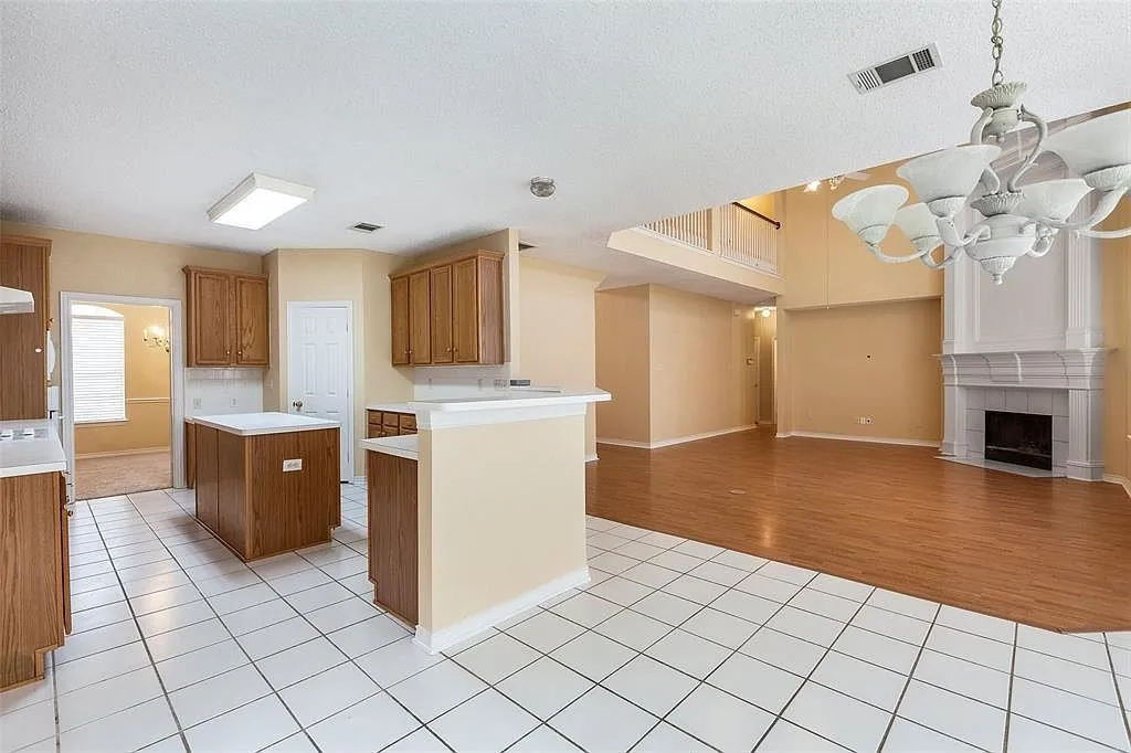 Single Family Residence For Rent in Collin County , 8025 Cavalier Drive, Plano, Texas 75024, 4 Bedroom, 3 Bathroom, 2 Garage spaces, 3,281 Sqft, built in 1995, mls#21391715, Real Estate Agent in Plano, Homes For Rent in Collin county, Homes For Rent in Plano, Realtor in Plano Texas, Real Estate Brokerage Independent Realty Texas, Luminita Cordes Realtor