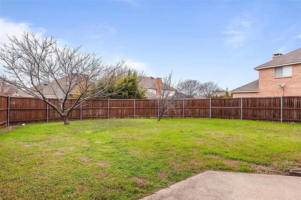 Single Family Residence For Rent in Collin County , 8025 Cavalier Drive, Plano, Texas 75024, 4 Bedroom, 3 Bathroom, 2 Garage spaces, 3,281 Sqft, built in 1995, mls#21391715, Real Estate Agent in Plano, Homes For Rent in Collin county, Homes For Rent in Plano, Realtor in Plano Texas, Real Estate Brokerage Independent Realty Texas, Luminita Cordes Realtor