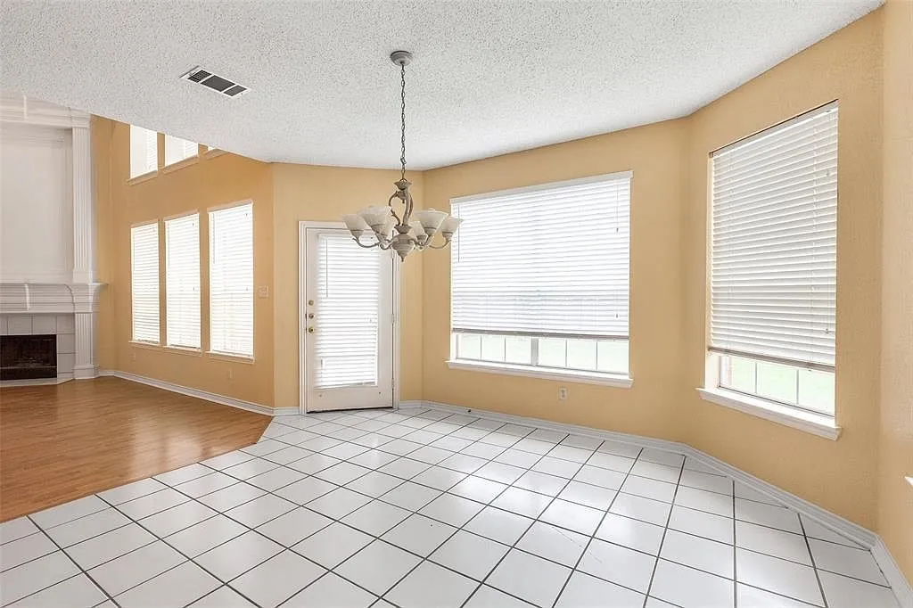 Single Family Residence For Rent in Collin County , 8025 Cavalier Drive, Plano, Texas 75024, 4 Bedroom, 3 Bathroom, 2 Garage spaces, 3,281 Sqft, built in 1995, mls#21391715, Real Estate Agent in Plano, Homes For Rent in Collin county, Homes For Rent in Plano, Realtor in Plano Texas, Real Estate Brokerage Independent Realty Texas, Luminita Cordes Realtor