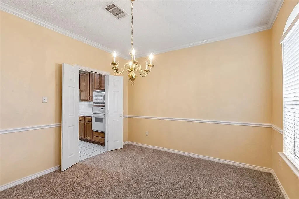 Single Family Residence For Rent in Collin County , 8025 Cavalier Drive, Plano, Texas 75024, 4 Bedroom, 3 Bathroom, 2 Garage spaces, 3,281 Sqft, built in 1995, mls#21391715, Real Estate Agent in Plano, Homes For Rent in Collin county, Homes For Rent in Plano, Realtor in Plano Texas, Real Estate Brokerage Independent Realty Texas, Luminita Cordes Realtor