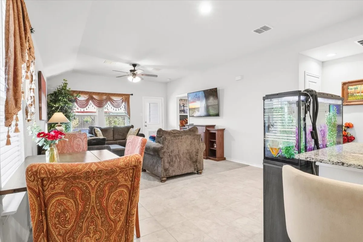 Single Family Residence For Rent in Wise County , 137 Running River Drive, Boyd, Texas 76023, 3 Bedroom, 2 Bathroom, 2 Garage spaces, 1,333 Sqft, built in 2023, mls#21392501, Real Estate Agent in Boyd, Homes For Rent in Wise county, Homes For Rent in Boyd, Realtor in Boyd Texas, Real Estate Brokerage Independent Realty Texas, Luminita Cordes Realtor