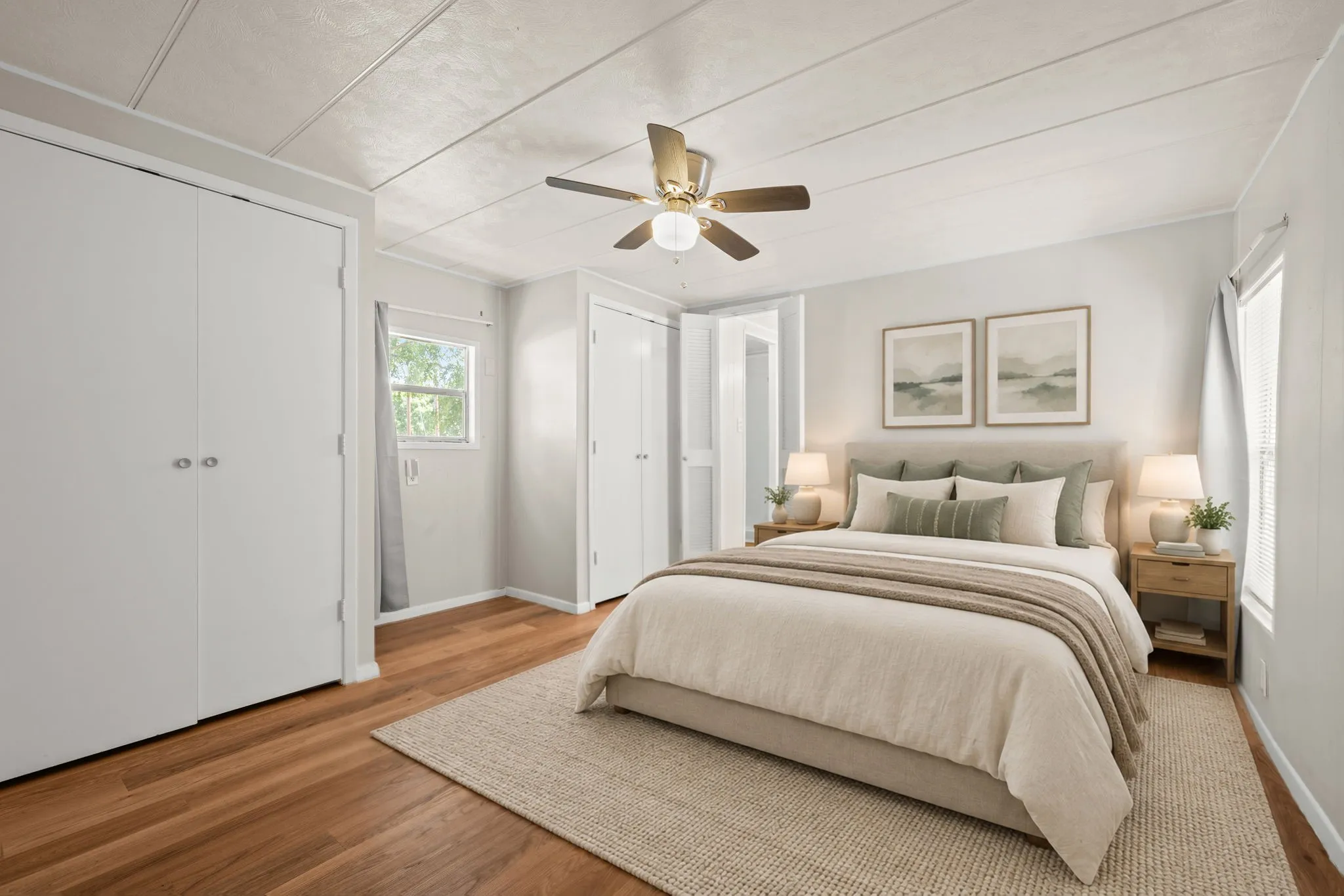 Mobile Home For Sale in Hood County , 1709 E Apache Trail, Granbury, Texas 76048, 2 Bedroom, 2 Bathroom, Garage spaces, 952 Sqft, built in 1977, mls#21389888, Real Estate Agent in Granbury, Homes For Sale in Hood county, Homes For Sale in Granbury, Realtor in Granbury Texas, Real Estate Brokerage Independent Realty Texas, Luminita Cordes Realtor