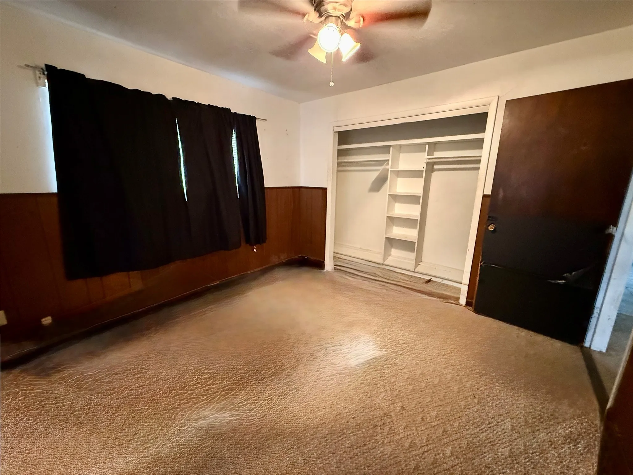 Single Family Residence For Sale in Grayson County , 1200 Park Drive, Denison, Texas 75020, 2 Bedroom, 1 Bathroom, 1 Garage spaces, 840 Sqft, built in 1960, mls#21392281, Real Estate Agent in Denison, Homes For Sale in Grayson county, Homes For Sale in Denison, Realtor in Denison Texas, Real Estate Brokerage Independent Realty Texas, Luminita Cordes Realtor