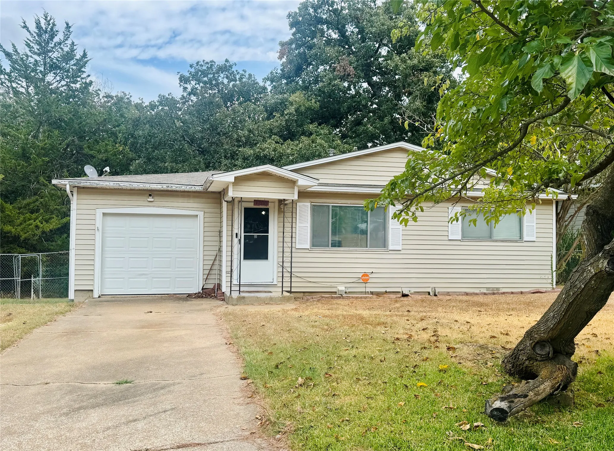 Single Family Residence For Sale
