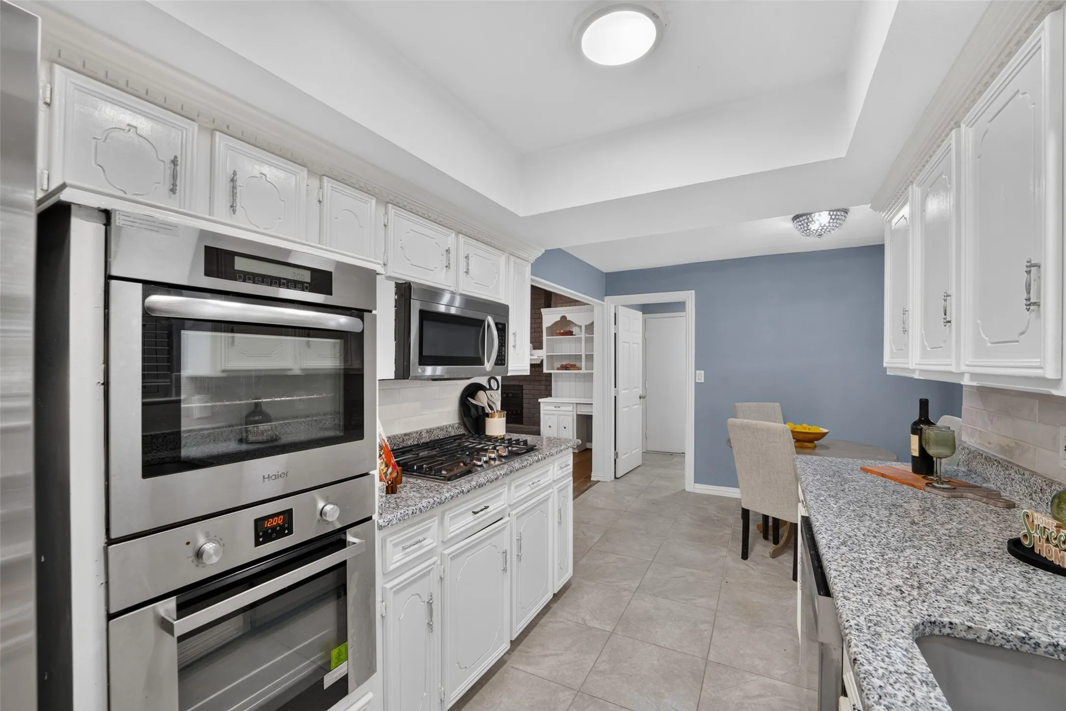 Single Family Residence For Sale in Dallas County , 4730 Chilton Drive, Dallas, Texas 75227, 3 Bedroom, 3 Bathroom, 2 Garage spaces, 2,013 Sqft, built in 1972, mls#21377754, Real Estate Agent in Dallas, Homes For Sale in Dallas county, Homes For Sale in Dallas, Realtor in Dallas Texas, Real Estate Brokerage Independent Realty Texas, Luminita Cordes Realtor
