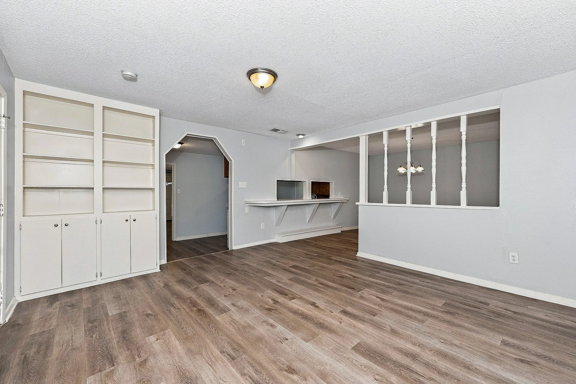 Single Family Residence For Rent in Tarrant County , 3800 Oscar Avenue, Fort Worth, Texas 76106, 3 Bedroom, 2 Bathroom, 1 Garage spaces, 1,673 Sqft, built in 1962, mls#21392509, Real Estate Agent in Fort Worth, Homes For Rent in Tarrant county, Homes For Rent in Fort Worth, Realtor in Fort Worth Texas, Real Estate Brokerage Independent Realty Texas, Luminita Cordes Realtor