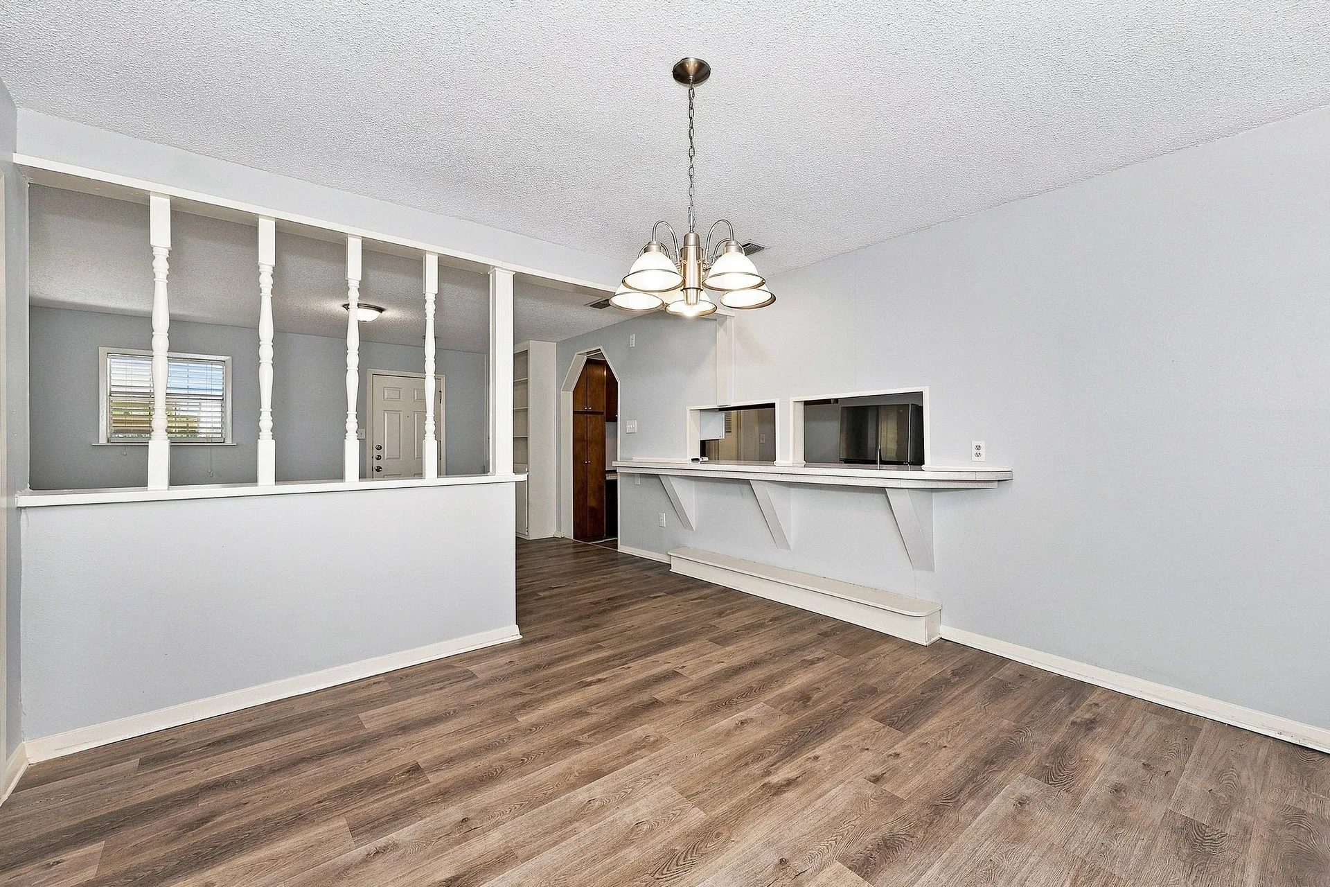 Single Family Residence For Rent in Tarrant County , 3800 Oscar Avenue, Fort Worth, Texas 76106, 3 Bedroom, 2 Bathroom, 1 Garage spaces, 1,673 Sqft, built in 1962, mls#21392509, Real Estate Agent in Fort Worth, Homes For Rent in Tarrant county, Homes For Rent in Fort Worth, Realtor in Fort Worth Texas, Real Estate Brokerage Independent Realty Texas, Luminita Cordes Realtor