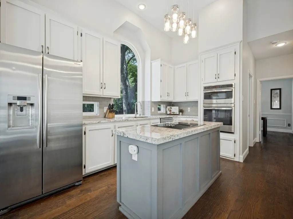 Single Family Residence For Sale in Denton County , 2829 Aberdeen Drive, Flower Mound, Texas 75022, 4 Bedroom, 3 Bathroom, 2 Garage spaces, 2,815 Sqft, built in 1993, mls#21391460, Real Estate Agent in Flower Mound, Homes For Sale in Denton county, Homes For Sale in Flower Mound, Realtor in Flower Mound Texas, Real Estate Brokerage Independent Realty Texas, Luminita Cordes Realtor