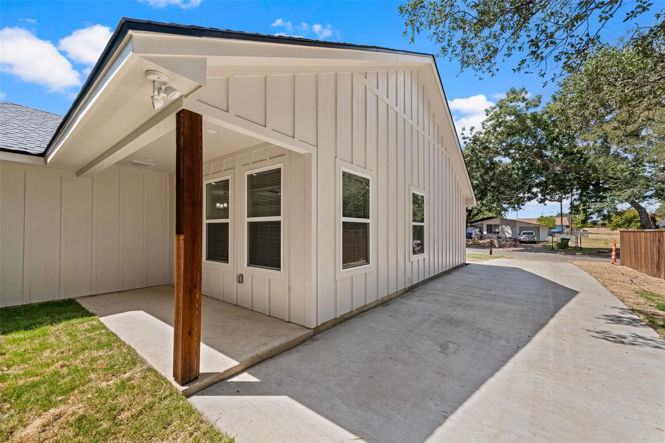 Single Family Residence For Sale in Mc Lennan County , 1508 Wilson Avenue, Waco, Texas 76708, 3 Bedroom, 2 Bathroom, Garage spaces, 1,414 Sqft, built in 2026, mls#21392433, Real Estate Agent in Waco, Homes For Sale in Mc Lennan county, Homes For Sale in Waco, Realtor in Waco Texas, Real Estate Brokerage Independent Realty Texas, Luminita Cordes Realtor