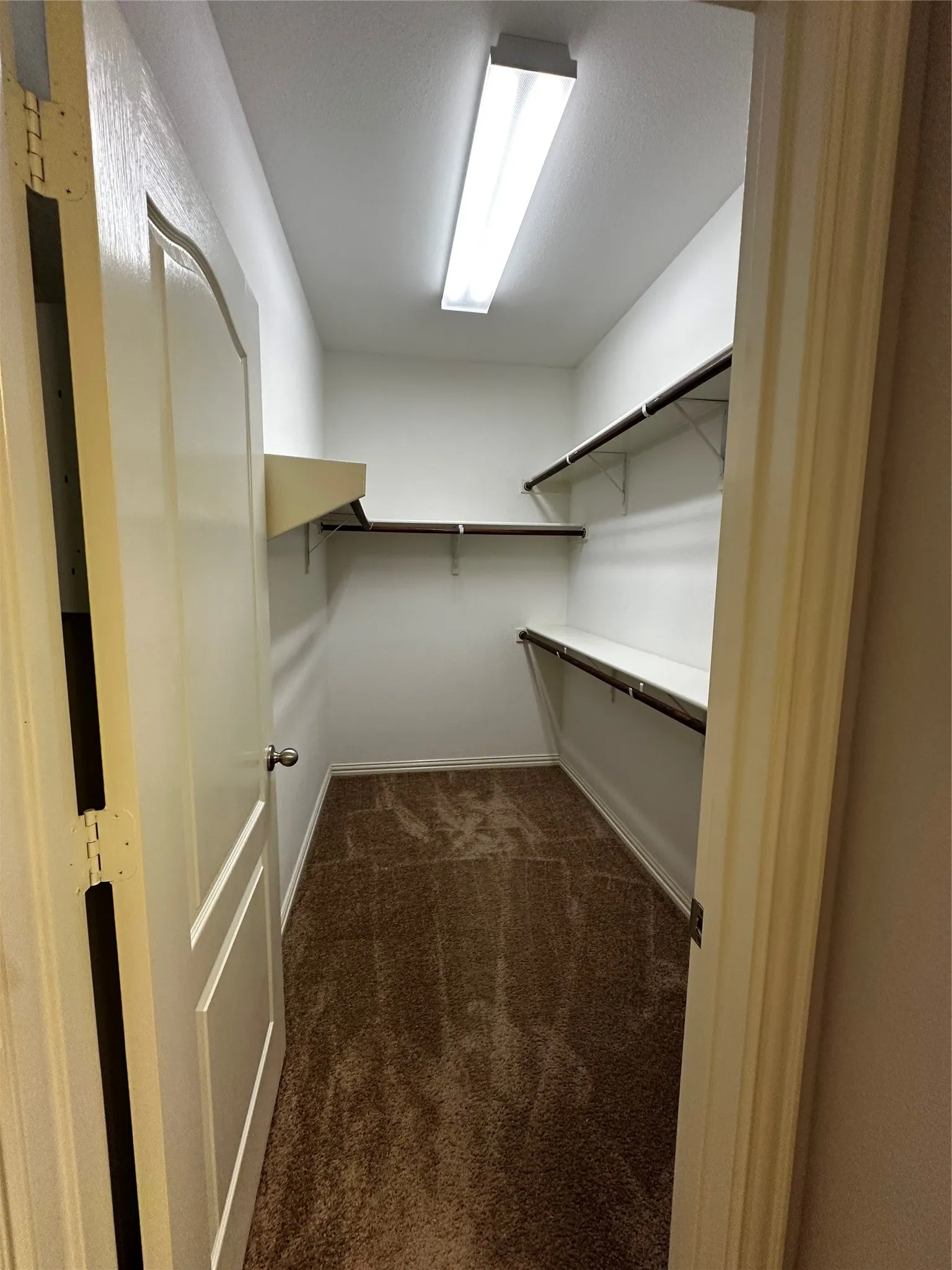 Townhouse For Sale in Dallas County , 3821 Marcillia Circle, Irving, Texas 75038, 2 Bedroom, 3 Bathroom, 2 Garage spaces, 1,565 Sqft, built in 2009, mls#21392520, Real Estate Agent in Irving, Homes For Sale in Dallas county, Homes For Sale in Irving, Realtor in Irving Texas, Real Estate Brokerage Independent Realty Texas, Luminita Cordes Realtor