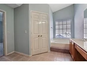 Single Family Residence For Rent in Denton County , 2110 Hearthstone Drive, Carrollton, Texas 75010, 4 Bedroom, 2 Bathroom, 2 Garage spaces, 1,909 Sqft, built in 1988, mls#21392514, Real Estate Agent in Carrollton, Homes For Rent in Denton county, Homes For Rent in Carrollton, Realtor in Carrollton Texas, Real Estate Brokerage Independent Realty Texas, Luminita Cordes Realtor