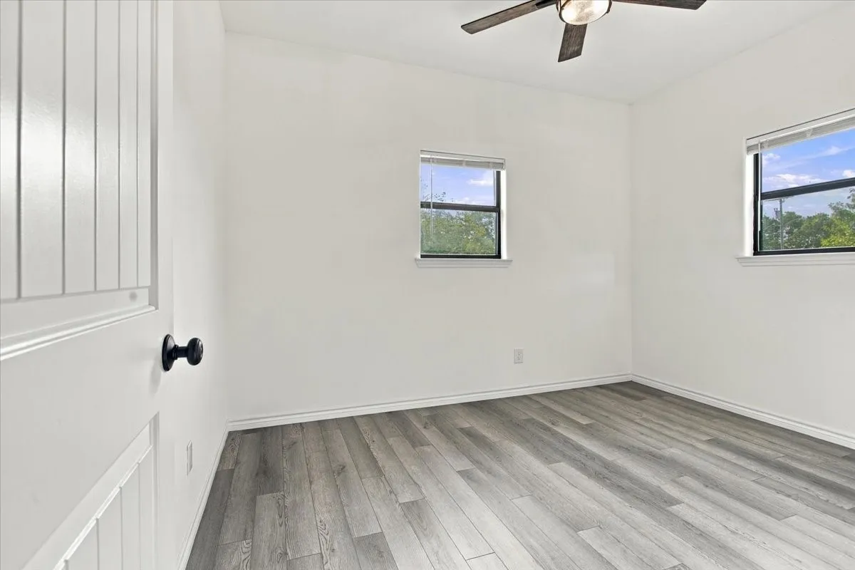 Single Family Residence For Sale in Fannin County , 505 N White Oak, Dodd City, Texas 75438, 3 Bedroom, 2 Bathroom, Garage spaces, 1,428 Sqft, built in 2022, mls#21390987, Real Estate Agent in Dodd City, Homes For Sale in Fannin county, Homes For Sale in Dodd City, Realtor in Dodd City Texas, Real Estate Brokerage Independent Realty Texas, Luminita Cordes Realtor
