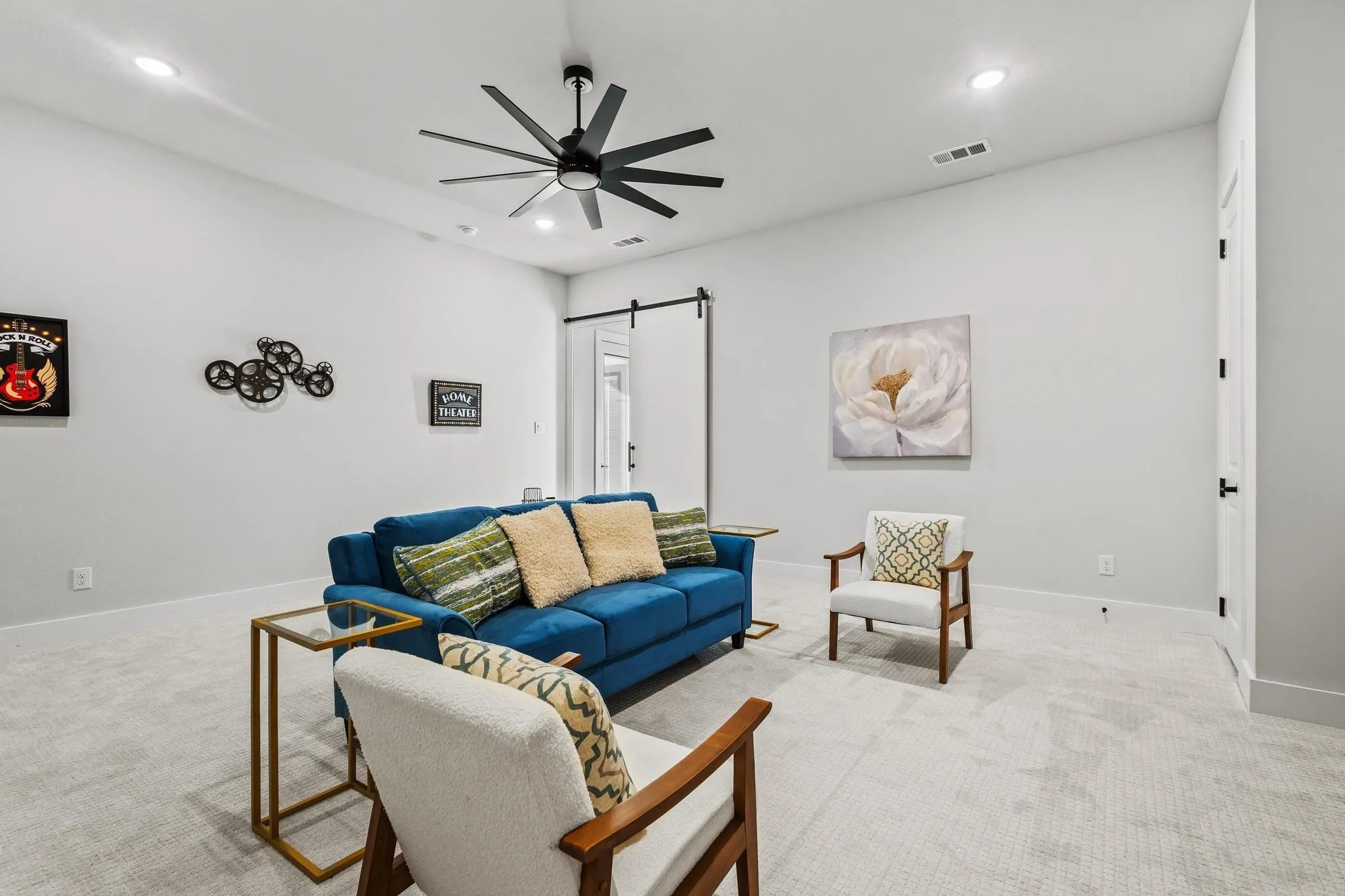 Media room/4th bedroom