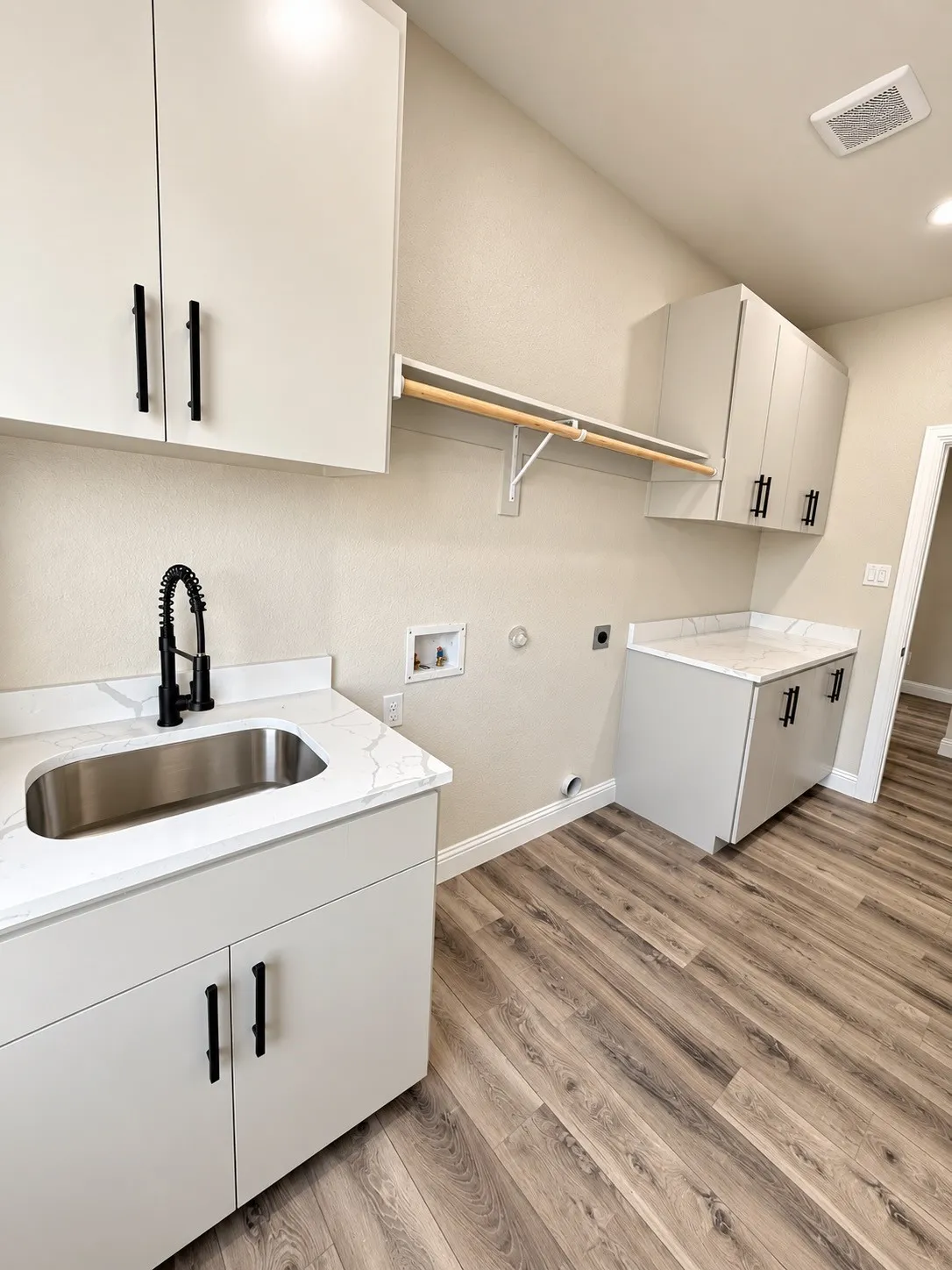 Single Family Residence For Sale in Johnson County , 6025 Huckleberry Lane, Joshua, Texas 76058, 4 Bedroom, 2 Bathroom, 2 Garage spaces, 2,649 Sqft, built in 2026, mls#21391617, Real Estate Agent in Joshua, Homes For Sale in Johnson county, Homes For Sale in Joshua, Realtor in Joshua Texas, Real Estate Brokerage Independent Realty Texas, Luminita Cordes Realtor