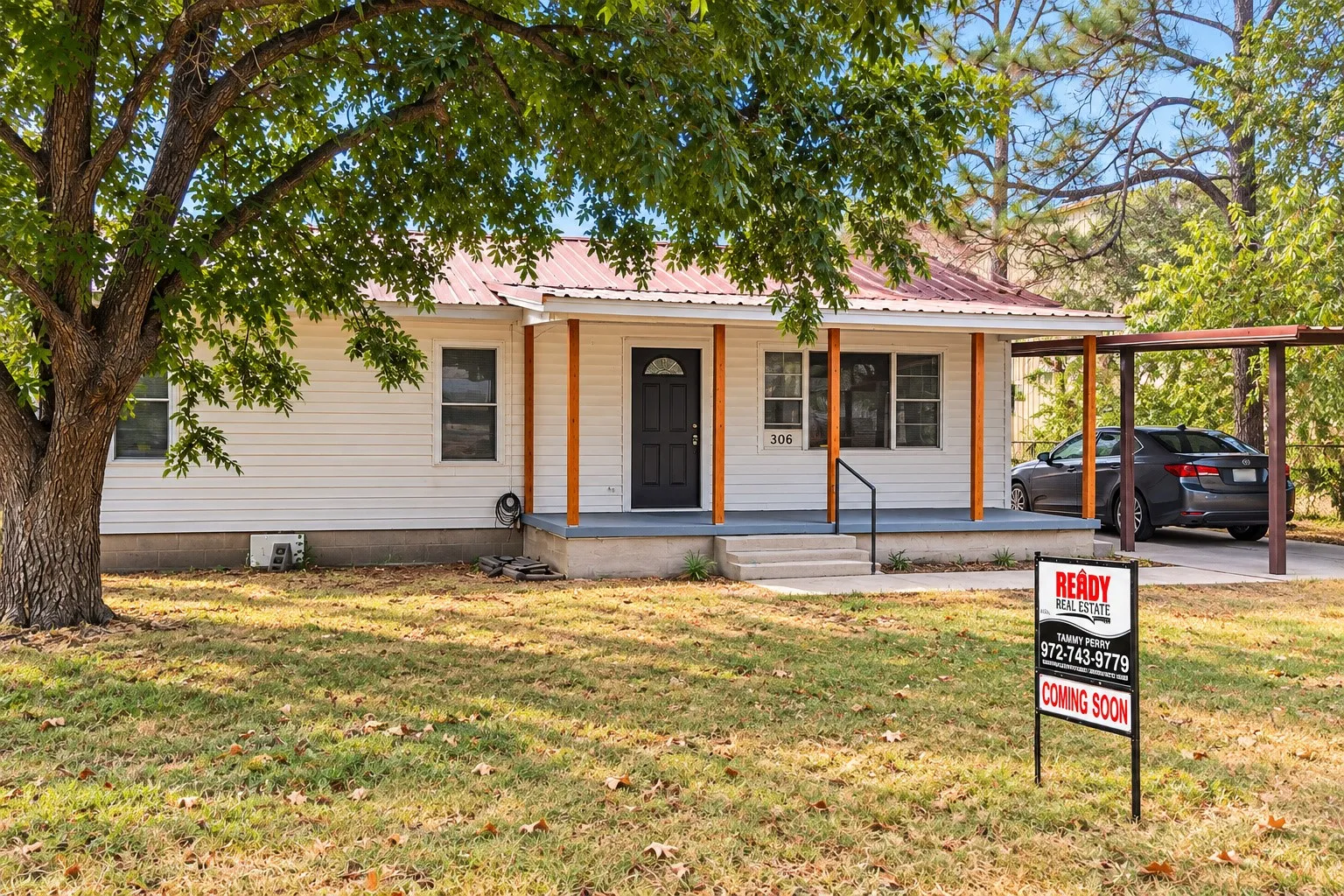 Single Family Residence For Sale