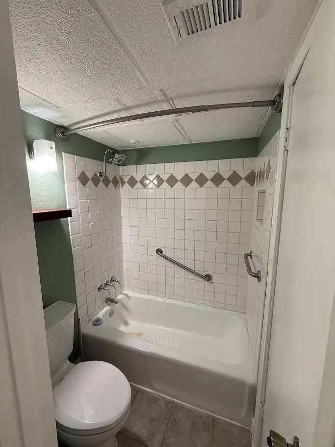 Condominium For Rent in Dallas County , 5602 Marina Drive, Garland, Texas 75043, 2 Bedroom, 2 Bathroom, Garage spaces, 1,053 Sqft, built in 1974, mls#21392563, Real Estate Agent in Garland, Homes For Rent in Dallas county, Homes For Rent in Garland, Realtor in Garland Texas, Real Estate Brokerage Independent Realty Texas, Luminita Cordes Realtor