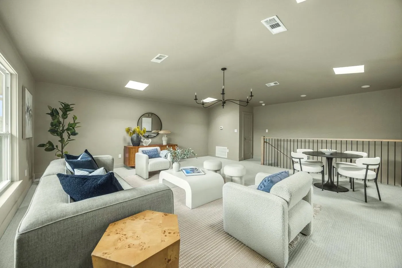 Second floor living space