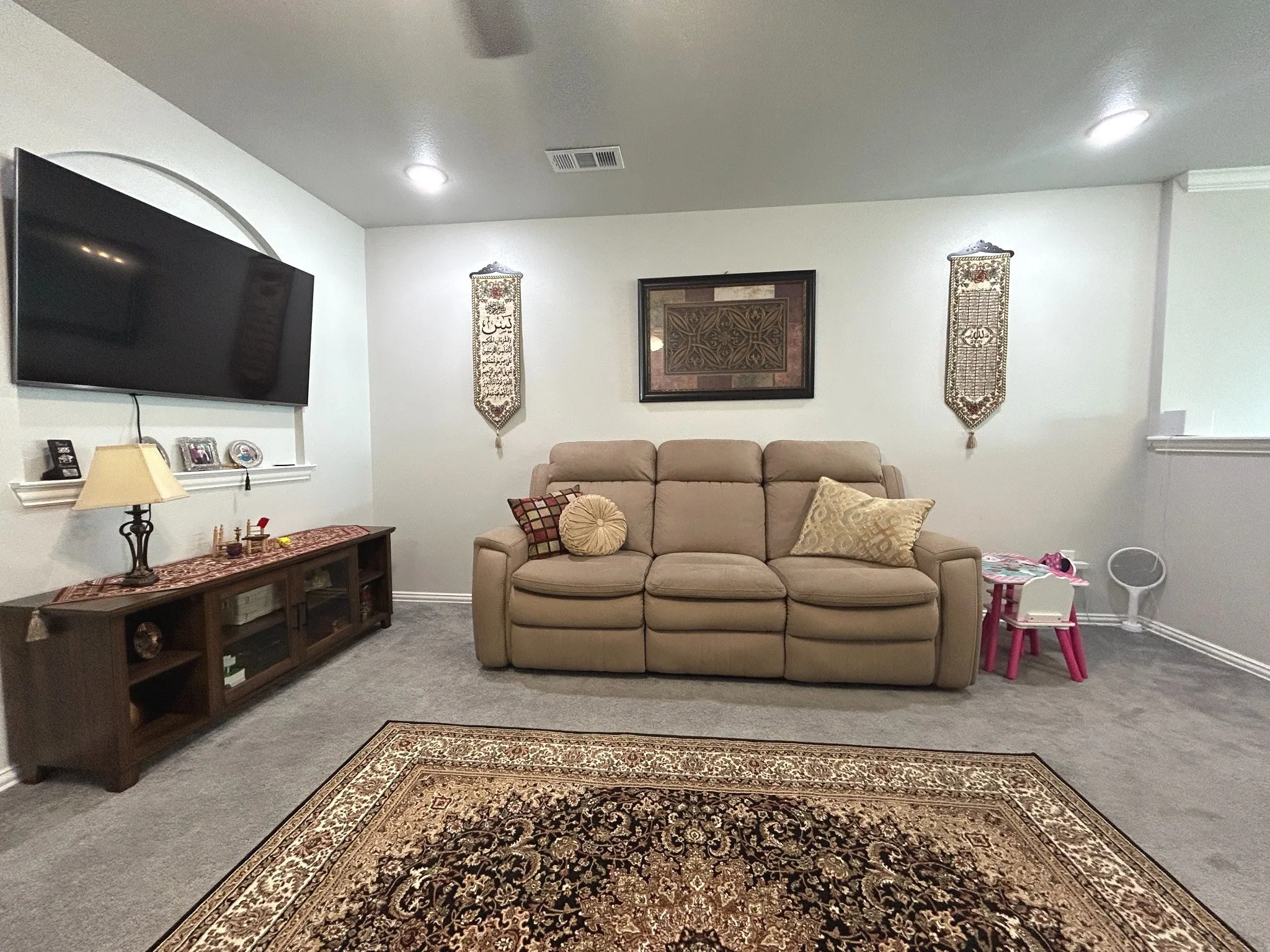Townhouse For Rent in Dallas County , 4719 Amal Saleh Drive, Irving, Texas 75061, 3 Bedroom, 3 Bathroom, 2 Garage spaces, 2,004 Sqft, built in 2021, mls#21392549, Real Estate Agent in Irving, Homes For Rent in Dallas county, Homes For Rent in Irving, Realtor in Irving Texas, Real Estate Brokerage Independent Realty Texas, Luminita Cordes Realtor