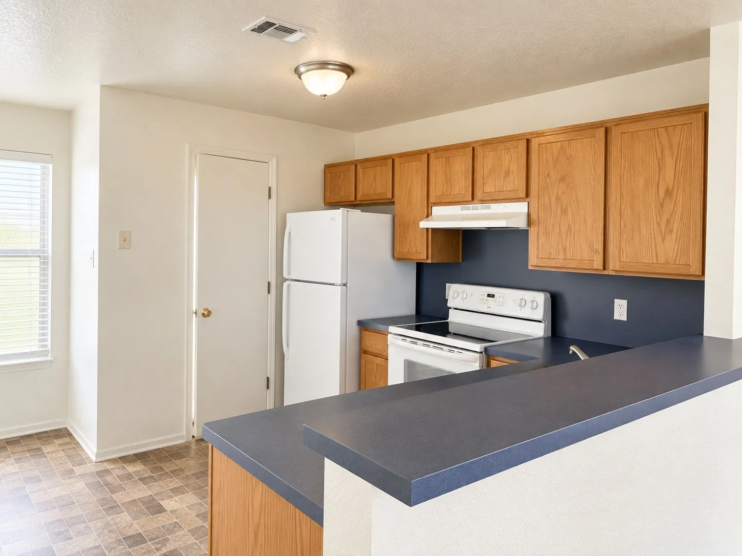 Quadruplex For Sale in Bell County , 1200 Industrial Boulevard, Killeen, Texas 76549, 0, 0, Garage spaces, 0 Sqft, built in 1999, mls#21392568, Real Estate Agent in Killeen, Homes For Sale in Bell county, Homes For Sale in Killeen, Realtor in Killeen Texas, Real Estate Brokerage Independent Realty Texas, Luminita Cordes Realtor