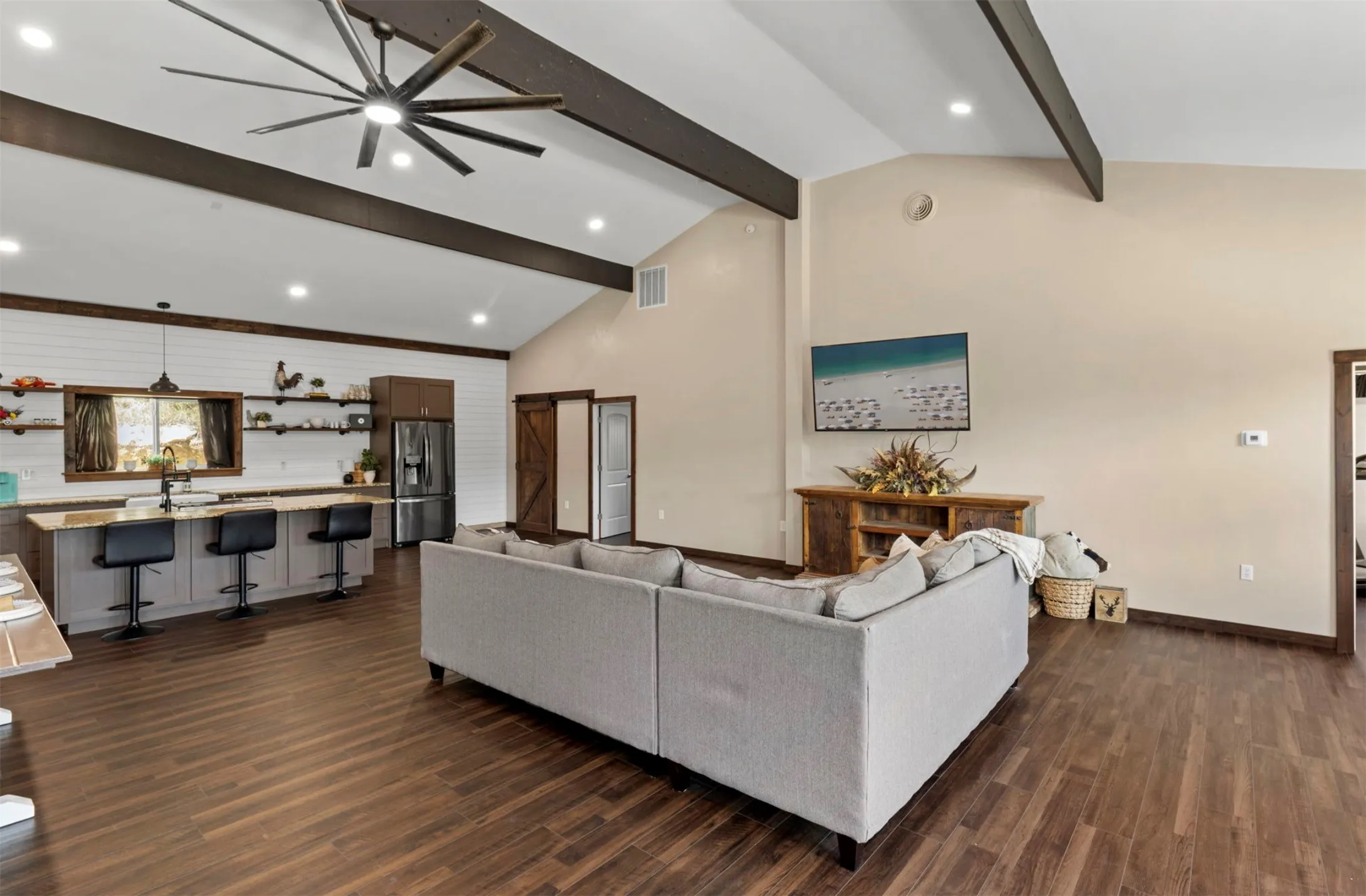 Single Family Residence For Sale in Kerr County , 486 Camino Real Road, Kerrville, Texas 78028, 3 Bedroom, 2 Bathroom, Garage spaces, 2,542 Sqft, built in 2022, mls#21392570, Real Estate Agent in Kerrville, Homes For Sale in Kerr county, Homes For Sale in Kerrville, Realtor in Kerrville Texas, Real Estate Brokerage Independent Realty Texas, Luminita Cordes Realtor