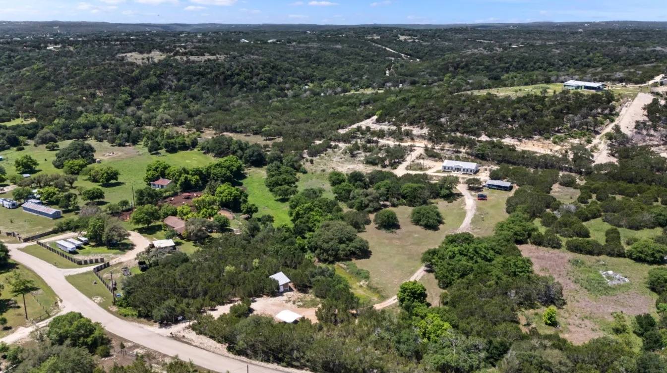 Single Family Residence For Sale in Kerr County , 486 Camino Real Road, Kerrville, Texas 78028, 3 Bedroom, 2 Bathroom, Garage spaces, 2,542 Sqft, built in 2022, mls#21392570, Real Estate Agent in Kerrville, Homes For Sale in Kerr county, Homes For Sale in Kerrville, Realtor in Kerrville Texas, Real Estate Brokerage Independent Realty Texas, Luminita Cordes Realtor