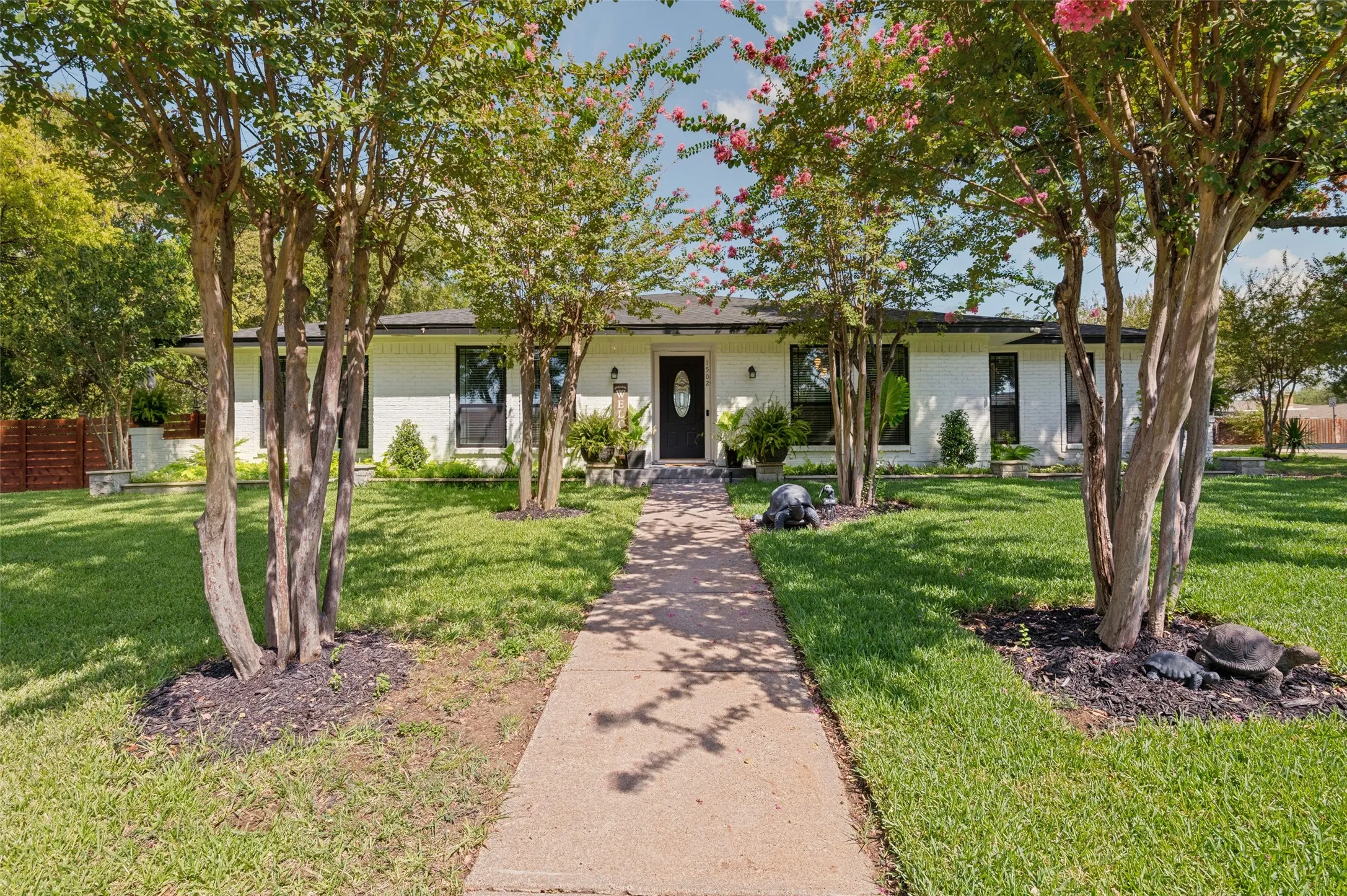 Single Family Residence For Sale