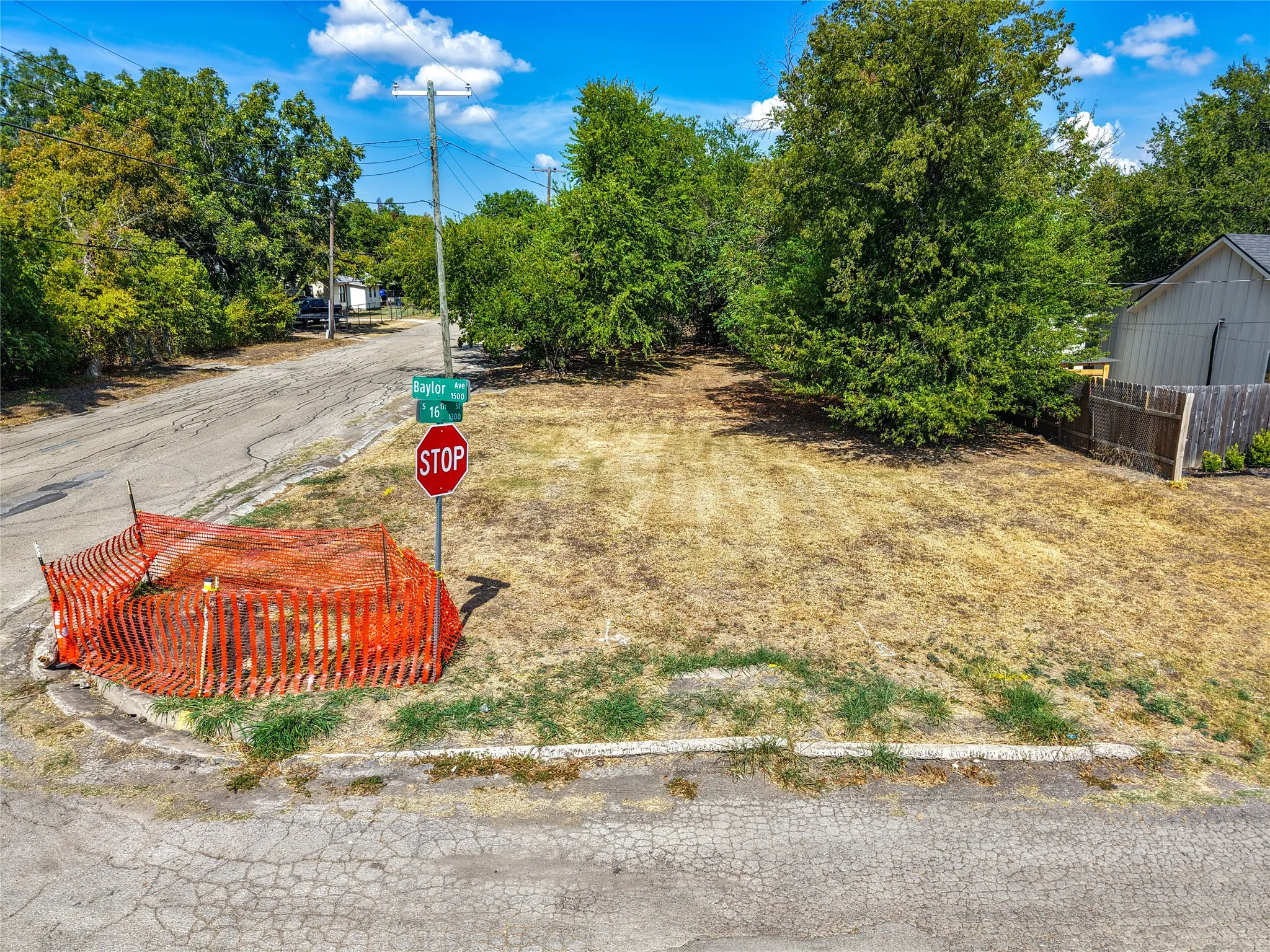 Unimproved Land For Sale in Mc Lennan County , 1525 Baylor Avenue E, Waco, Texas 76706, 0, 0, Garage spaces, 0 Sqft, built in 0, mls#21392586, Real Estate Agent in Waco, Homes For Sale in Mc Lennan county, Homes For Sale in Waco, Realtor in Waco Texas, Real Estate Brokerage Independent Realty Texas, Luminita Cordes Realtor