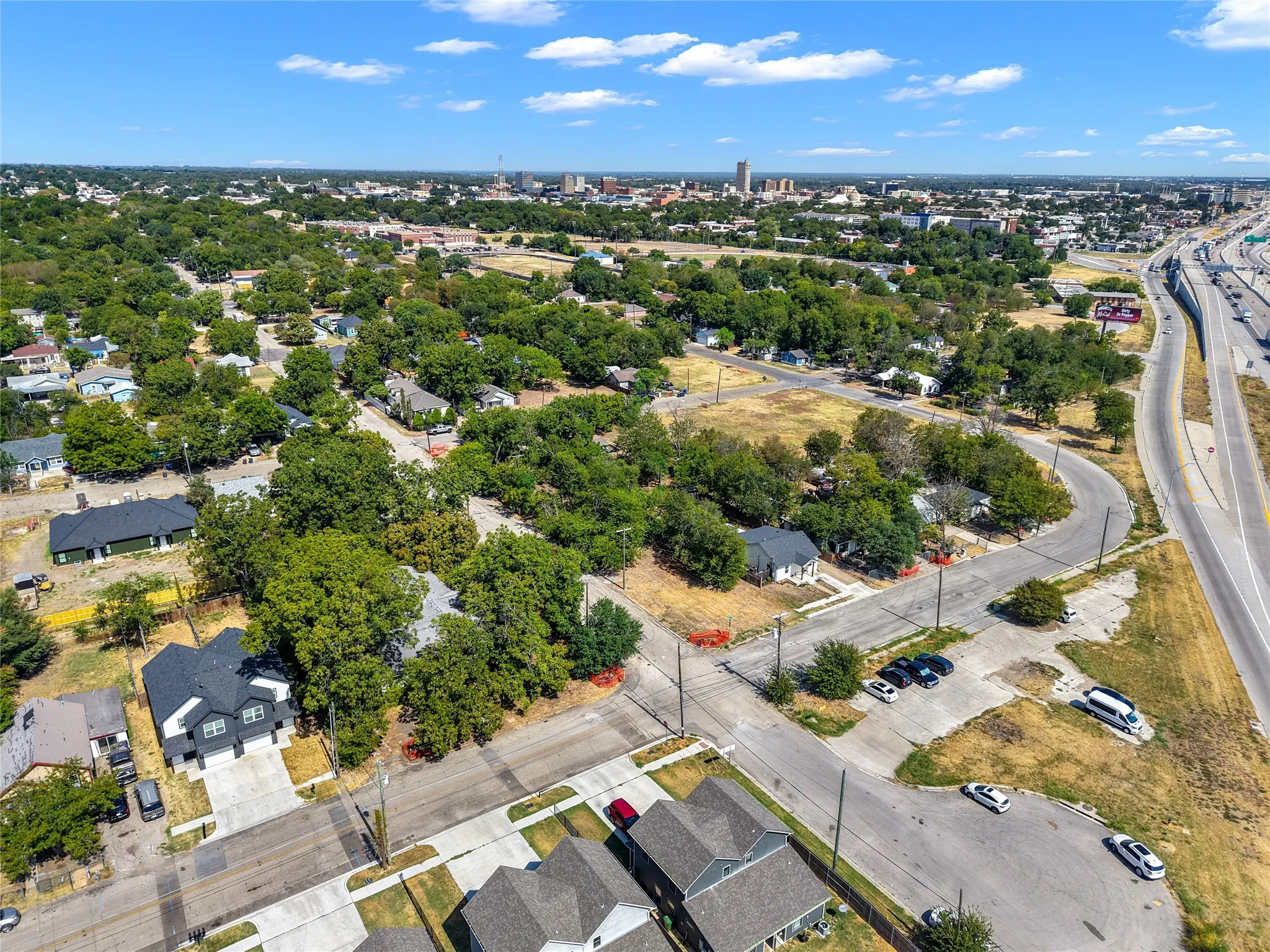 Unimproved Land For Sale in Mc Lennan County , 1525 Baylor Avenue E, Waco, Texas 76706, 0, 0, Garage spaces, 0 Sqft, built in 0, mls#21392586, Real Estate Agent in Waco, Homes For Sale in Mc Lennan county, Homes For Sale in Waco, Realtor in Waco Texas, Real Estate Brokerage Independent Realty Texas, Luminita Cordes Realtor